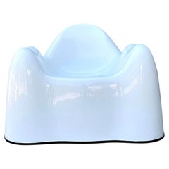 Vintage Wendell Castle Fiberglass “Molar” Chair