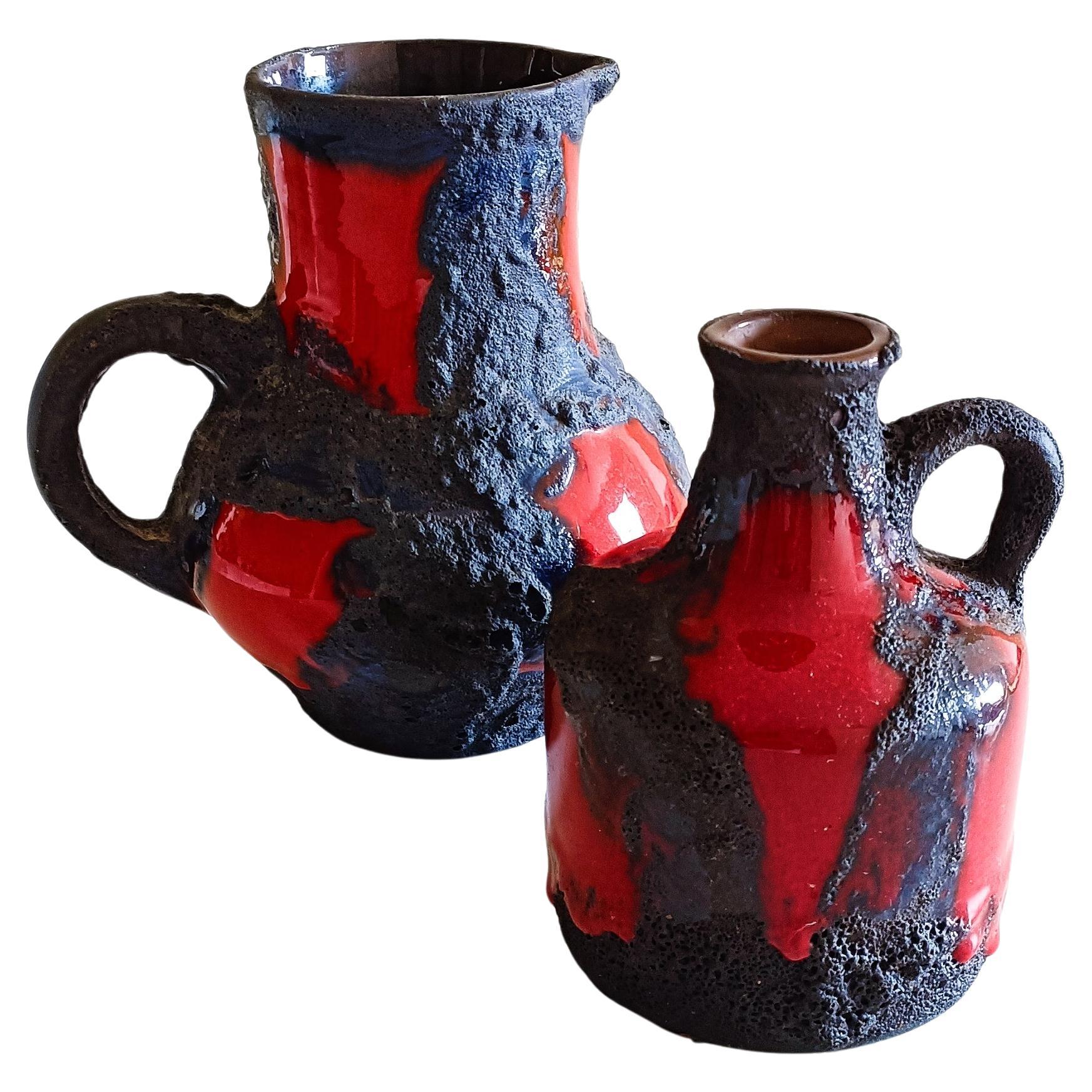 Fatto a mano Coppia di brocche in ceramica della Germania occidentale con decorazioni in lava grassa di Marei, anni '60 in vendita
