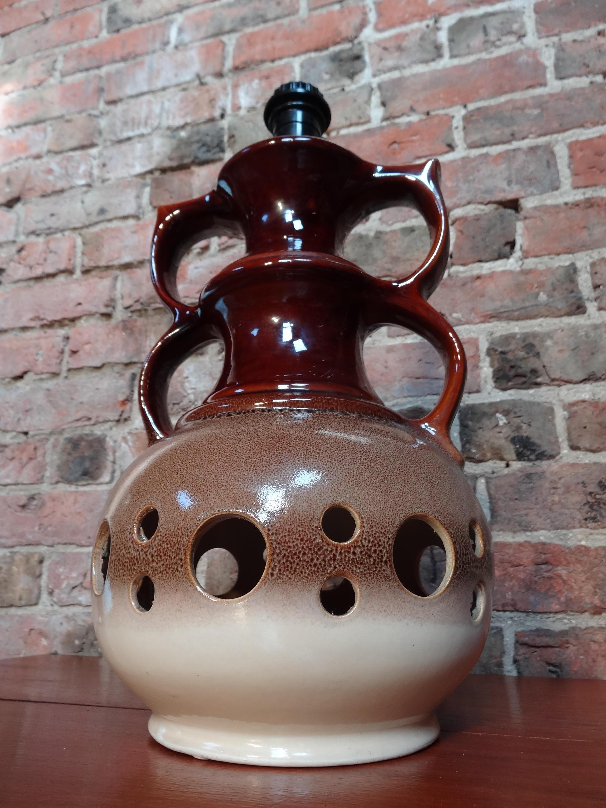 Tedesco Base per lampada vintage in ceramica marrone West German Pottery, anni '60 in vendita