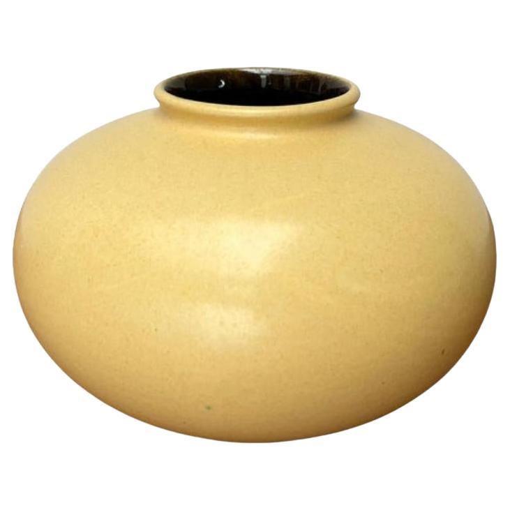 Vase Vintage West German Pottery WGP de Bay 1970