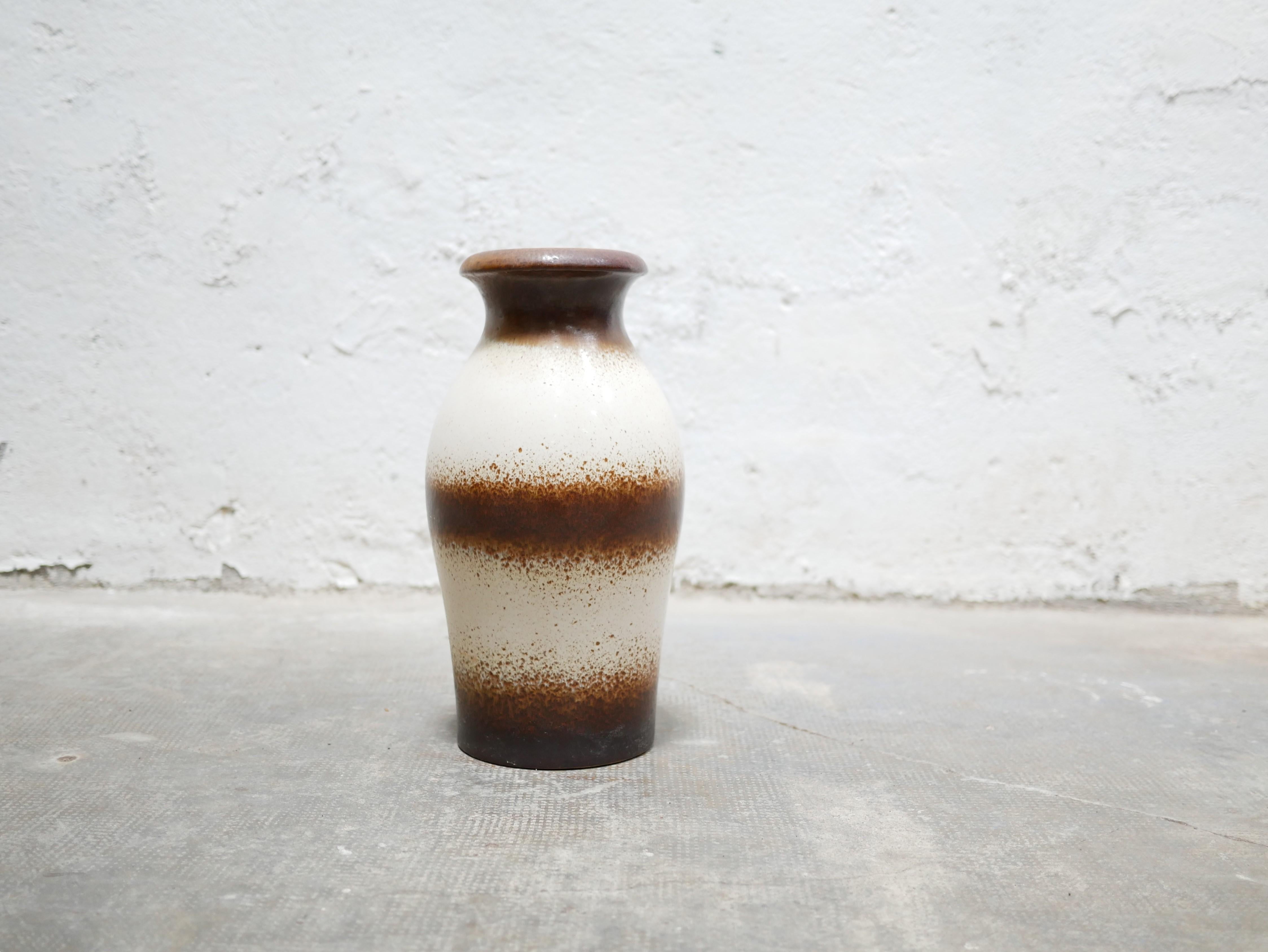 XX secolo Vaso in ceramica d'epoca della Germania Ovest in vendita