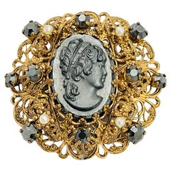 Vintage WESTERN GERMANY gold black cameo rhinestone pearl designer brooch
