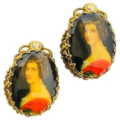 Vintage WESTERN GERMANY gold lady jn red portrait designer clip on earrings