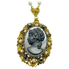 Collier camée vintage WESTERN GERMANY ton or
