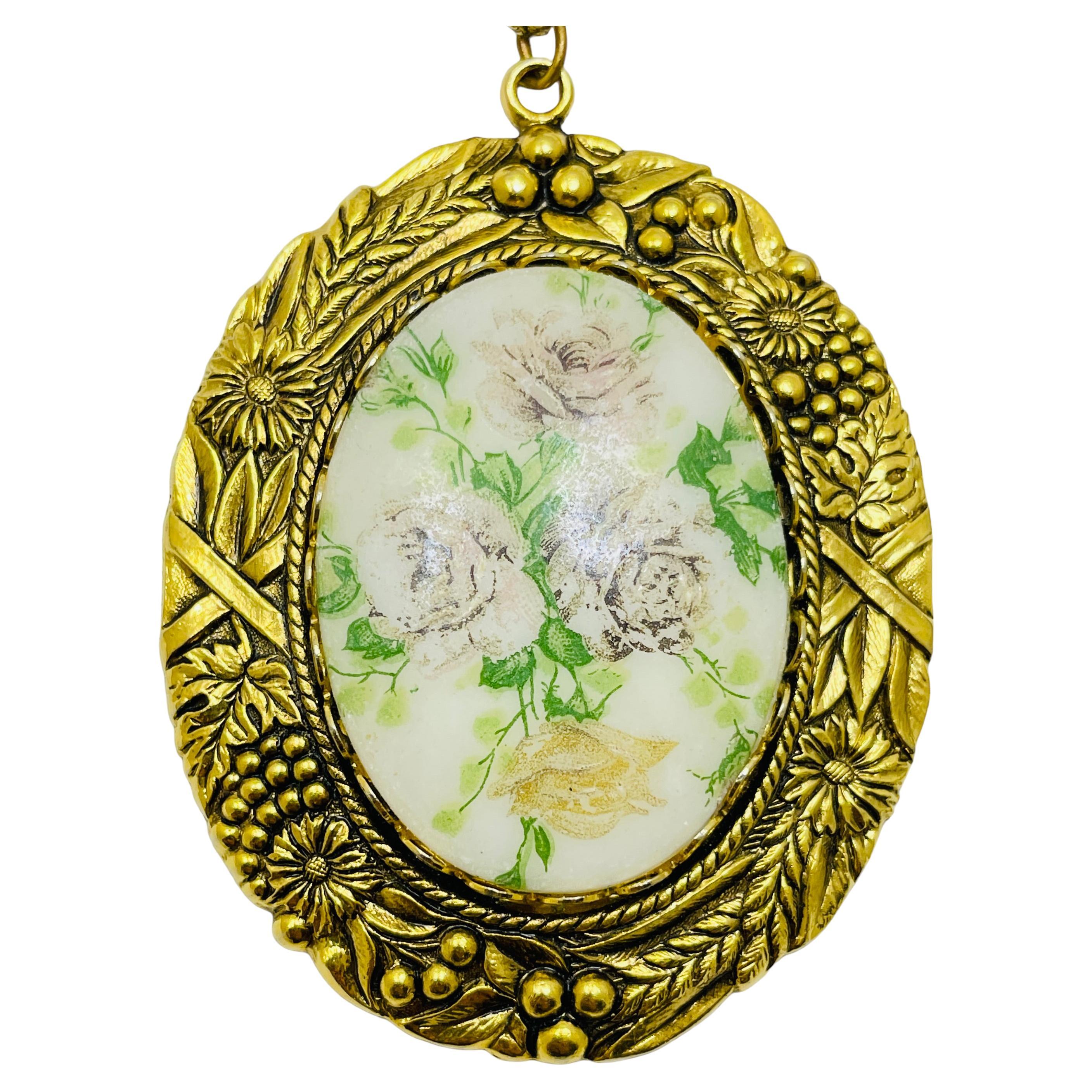 Vintage WESTERN GERMANY gold tone designer pendentif chain necklace