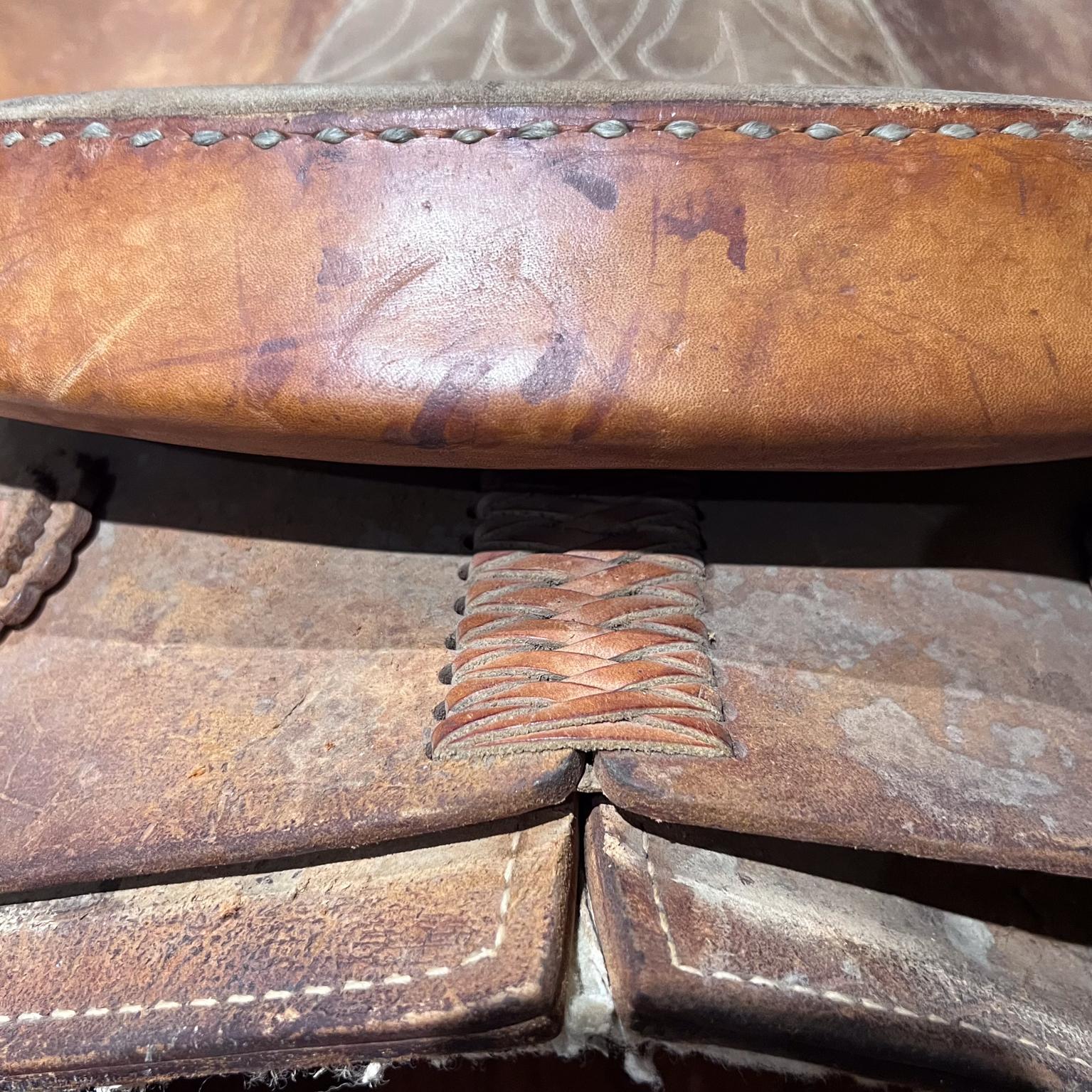 Vintage Western Tooled Leather Horse Saddle Line of Texas For Sale 6