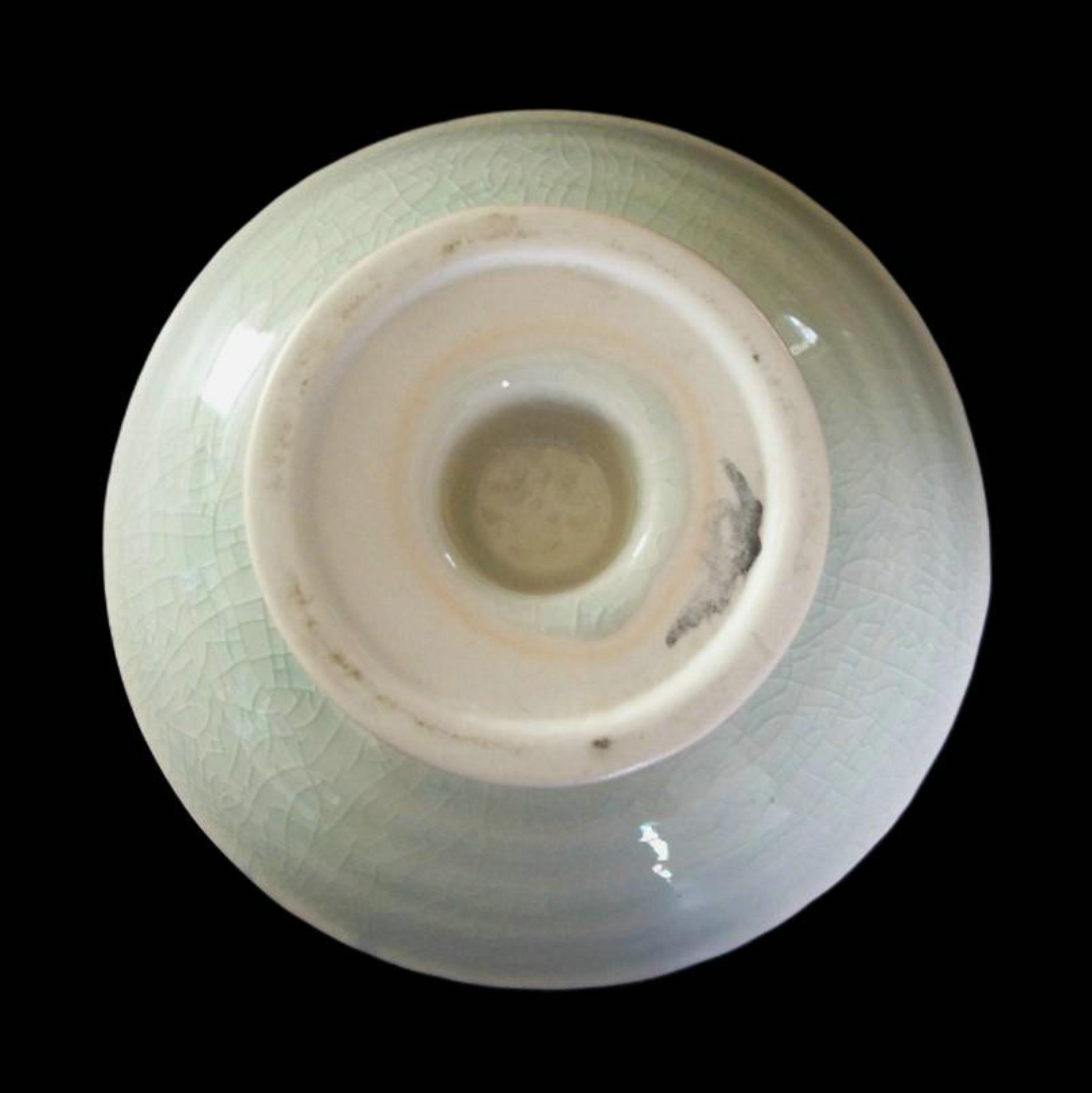Tazza d'epoca in Studio Pottery, realizzata al tornio e smaltata - Firmata - metà del XX secolo in vendita 1