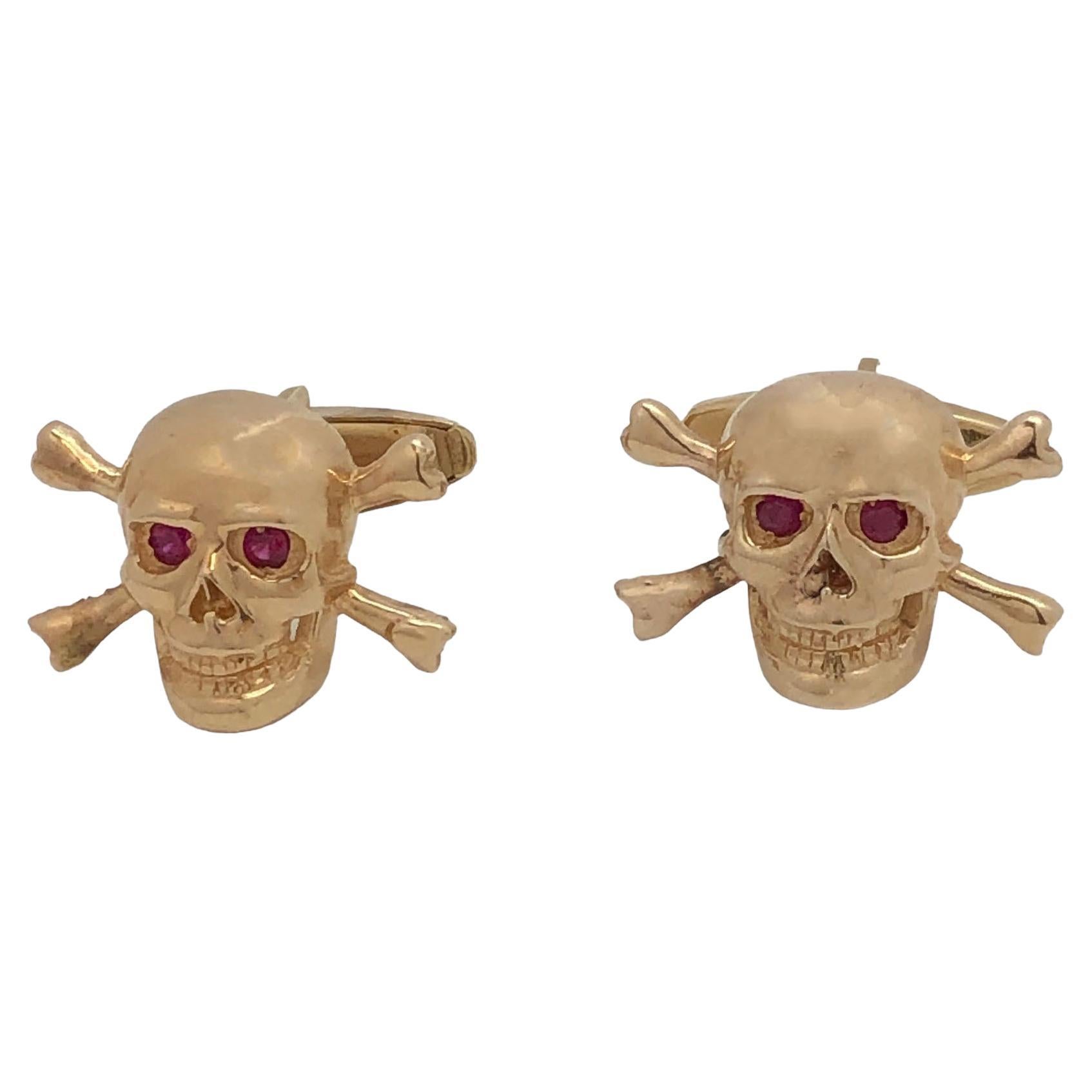 Skurrile Vintage-Manschettenknöpfe aus 18 Karat Gelbgold mit Totenkopf und Kreuzblumen