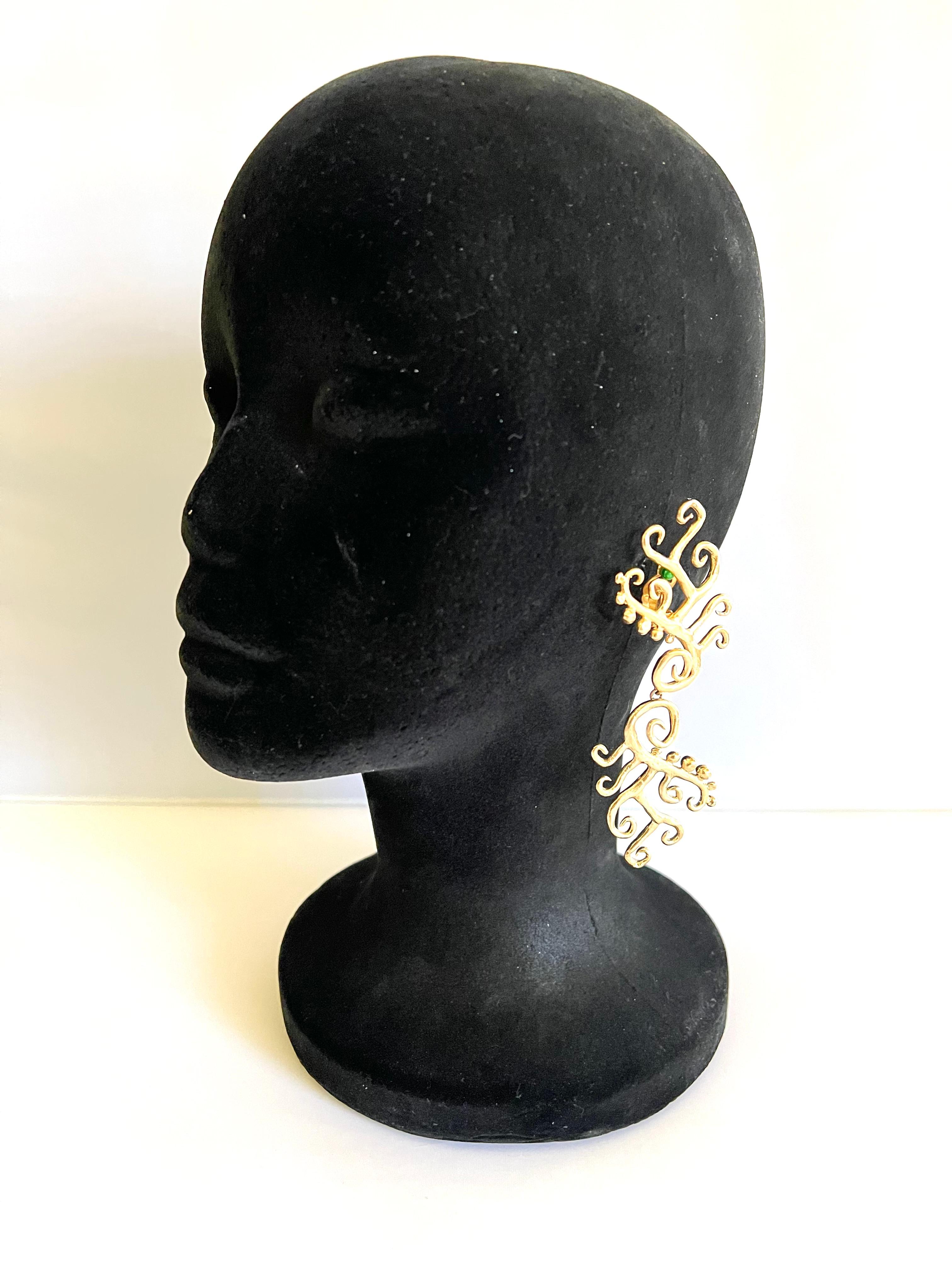 Artisan Boucles d'oreilles pendantes vintage fantaisistes en vermeil  en vente
