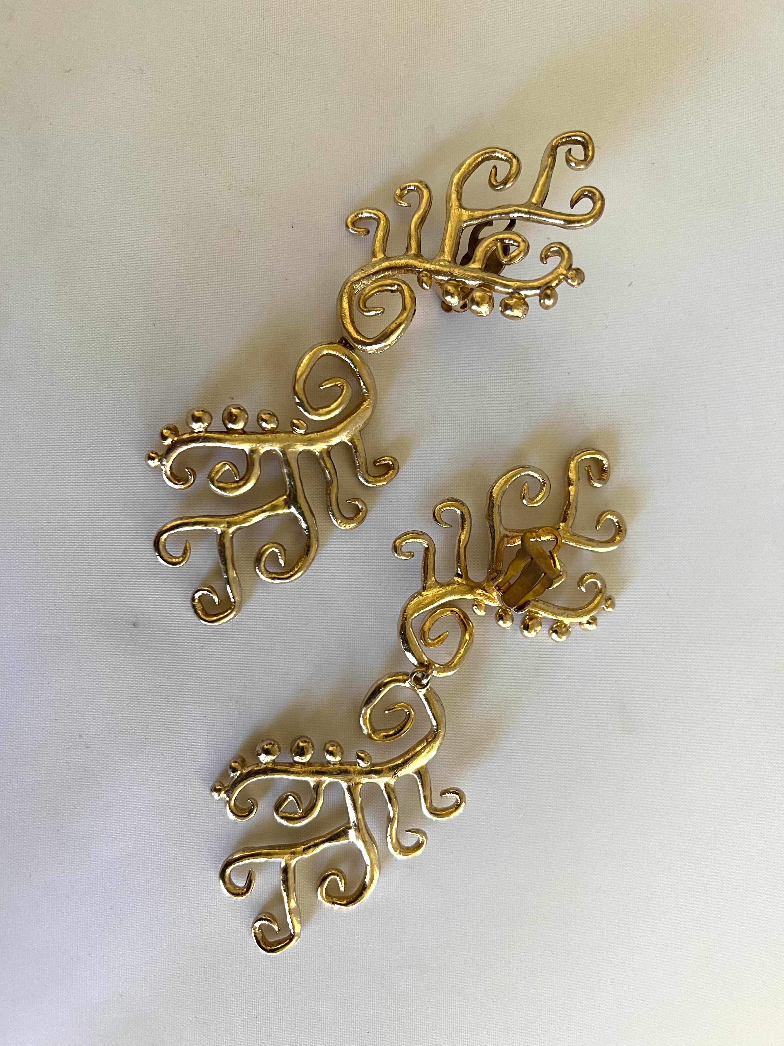 Skurrile vergoldete Wirbel-Ohrringe mit Wirbel  im Zustand „Hervorragend“ im Angebot in Palm Springs, CA