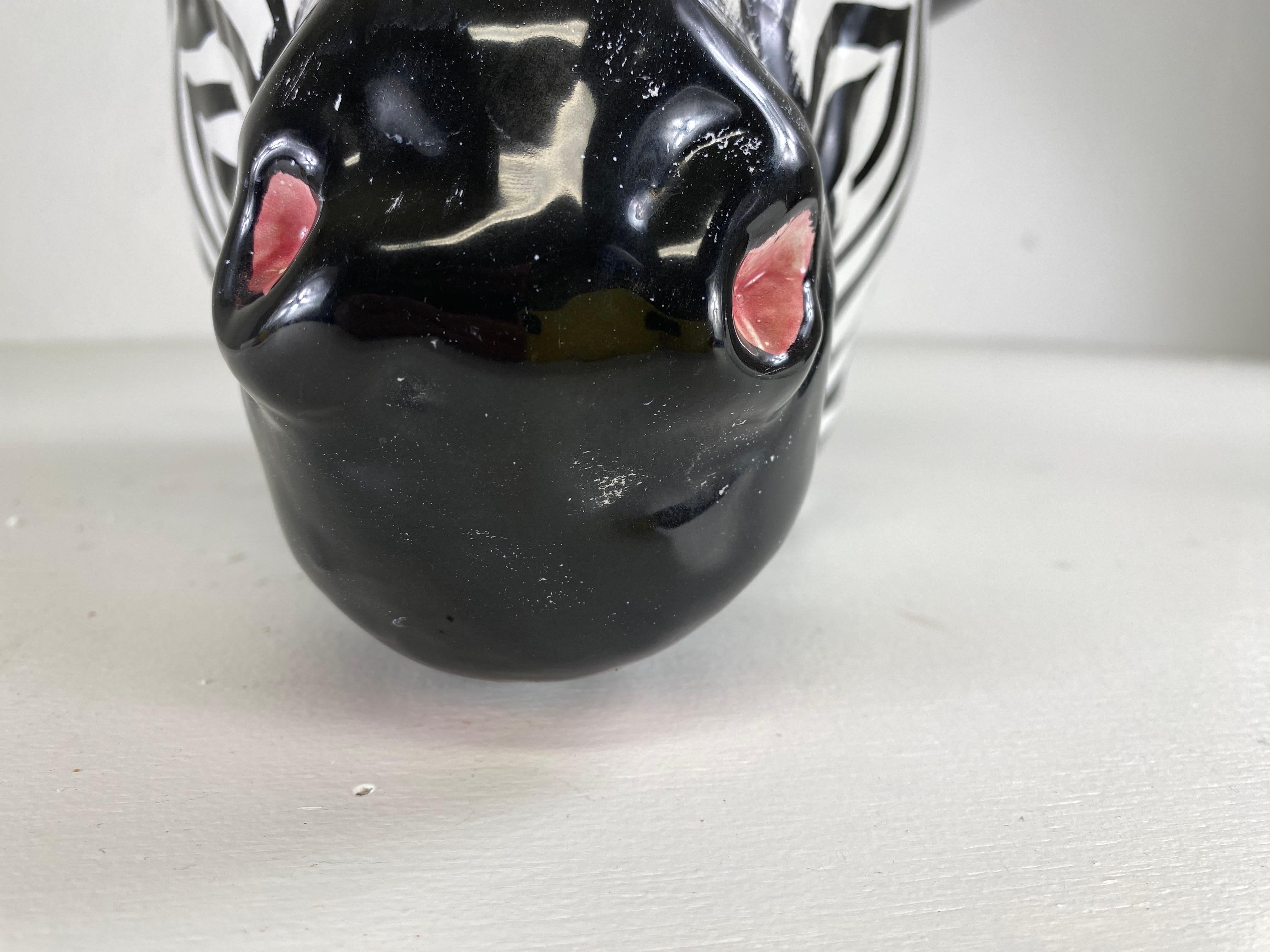 Vintage whimsical Italian pottery zebra bowl/planter en vente 2
