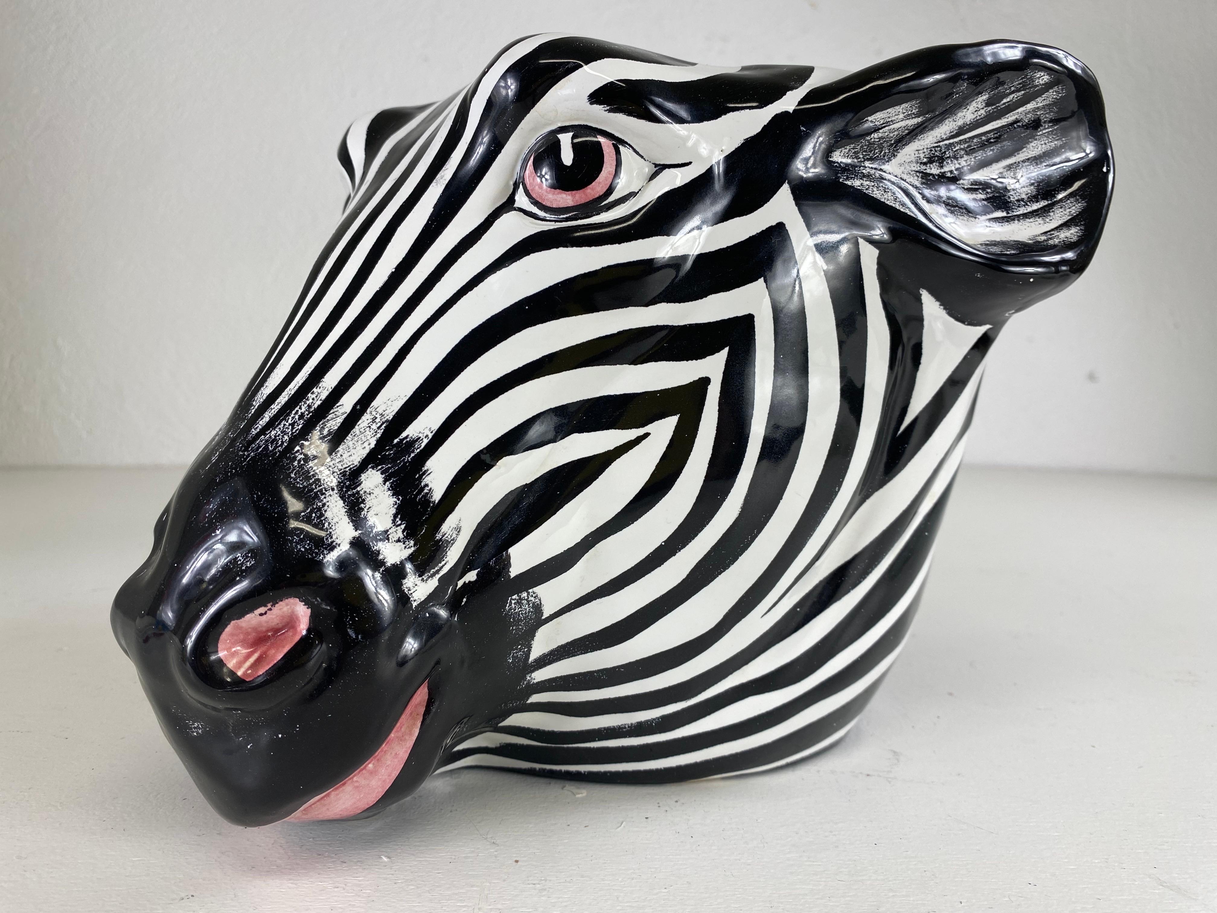 Vintage whimsical Italian pottery zebra bowl/planter en vente 3