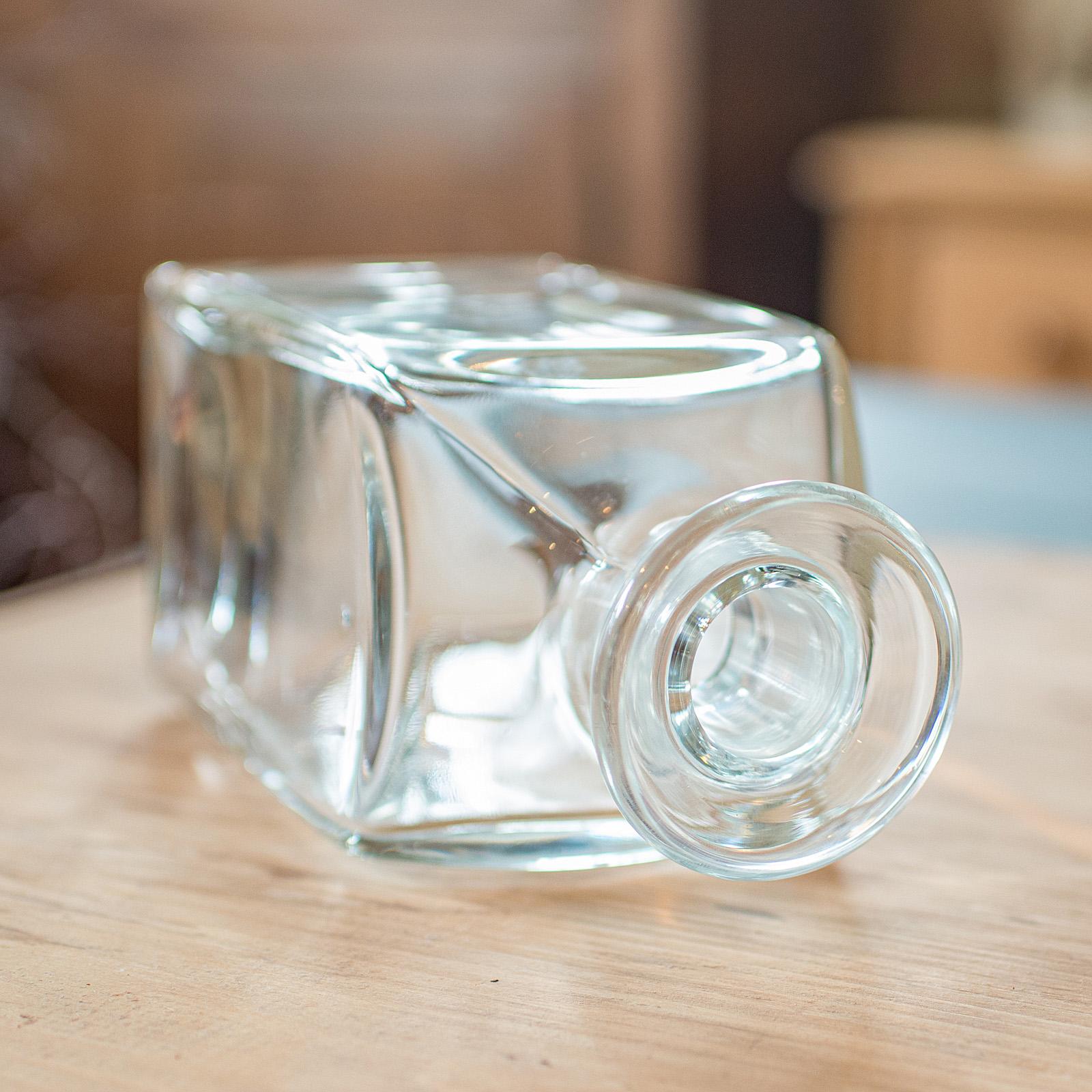 Vintage Whisky Decanter, English, Glass, Bourbon, Spirit Decanter, Mid Century For Sale 2