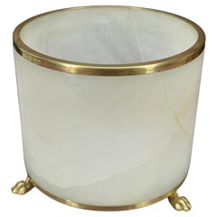 Planters, Cachepots and Jardinières