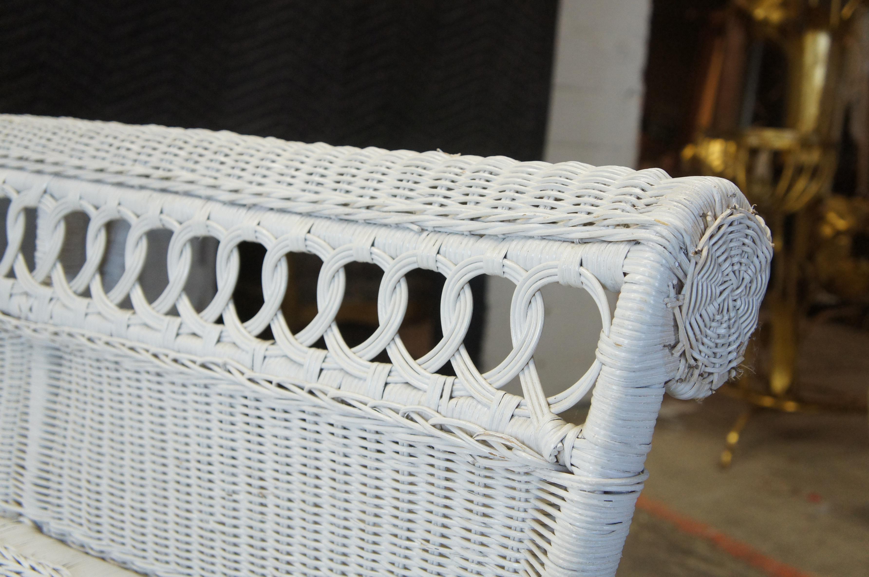 Upholstery Vintage White American Wicker Rattan Chaise Lounge Chair Rolled Arm Boho Chic