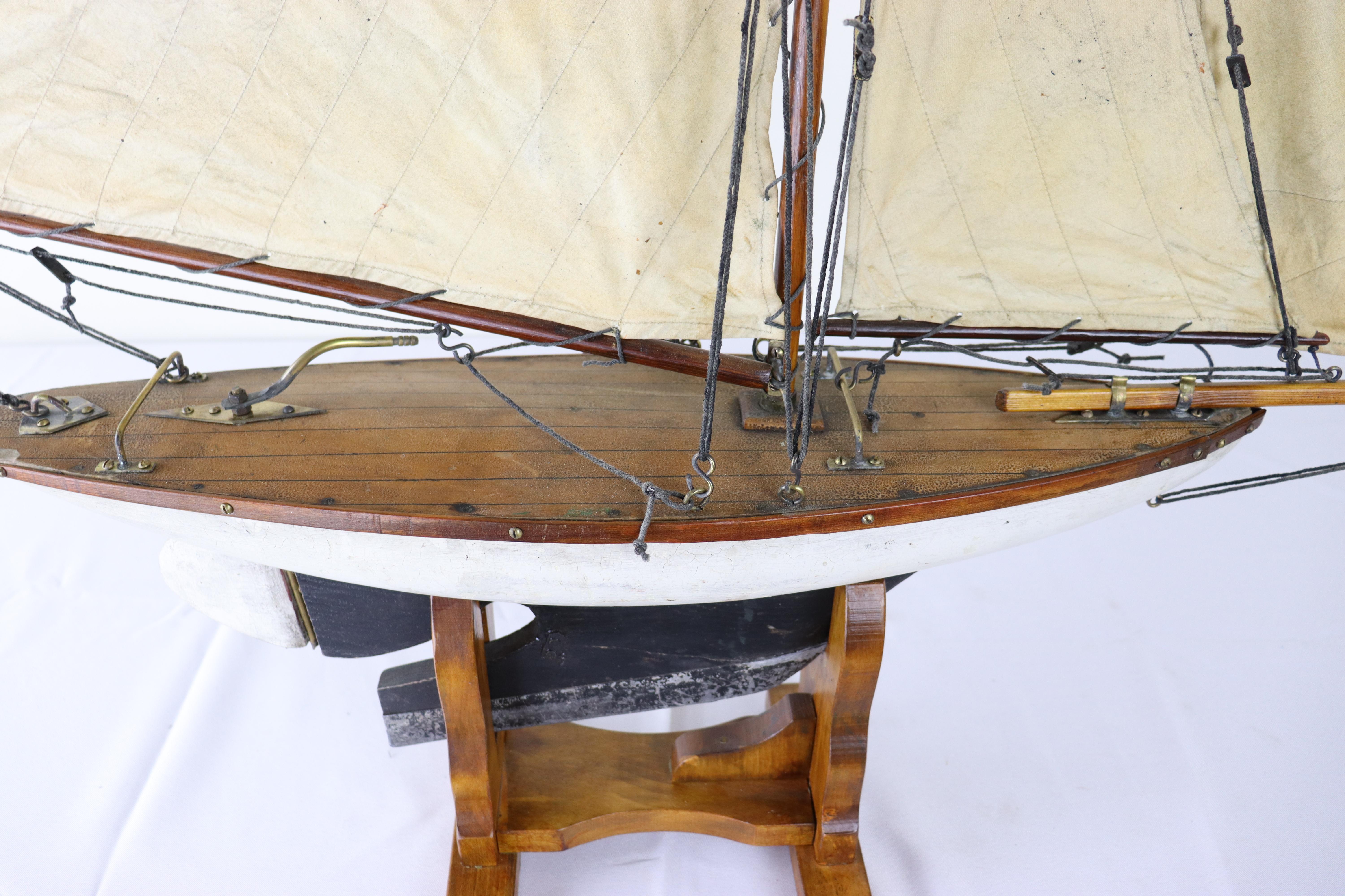 Vintage White and Black English Pond Yacht For Sale 2