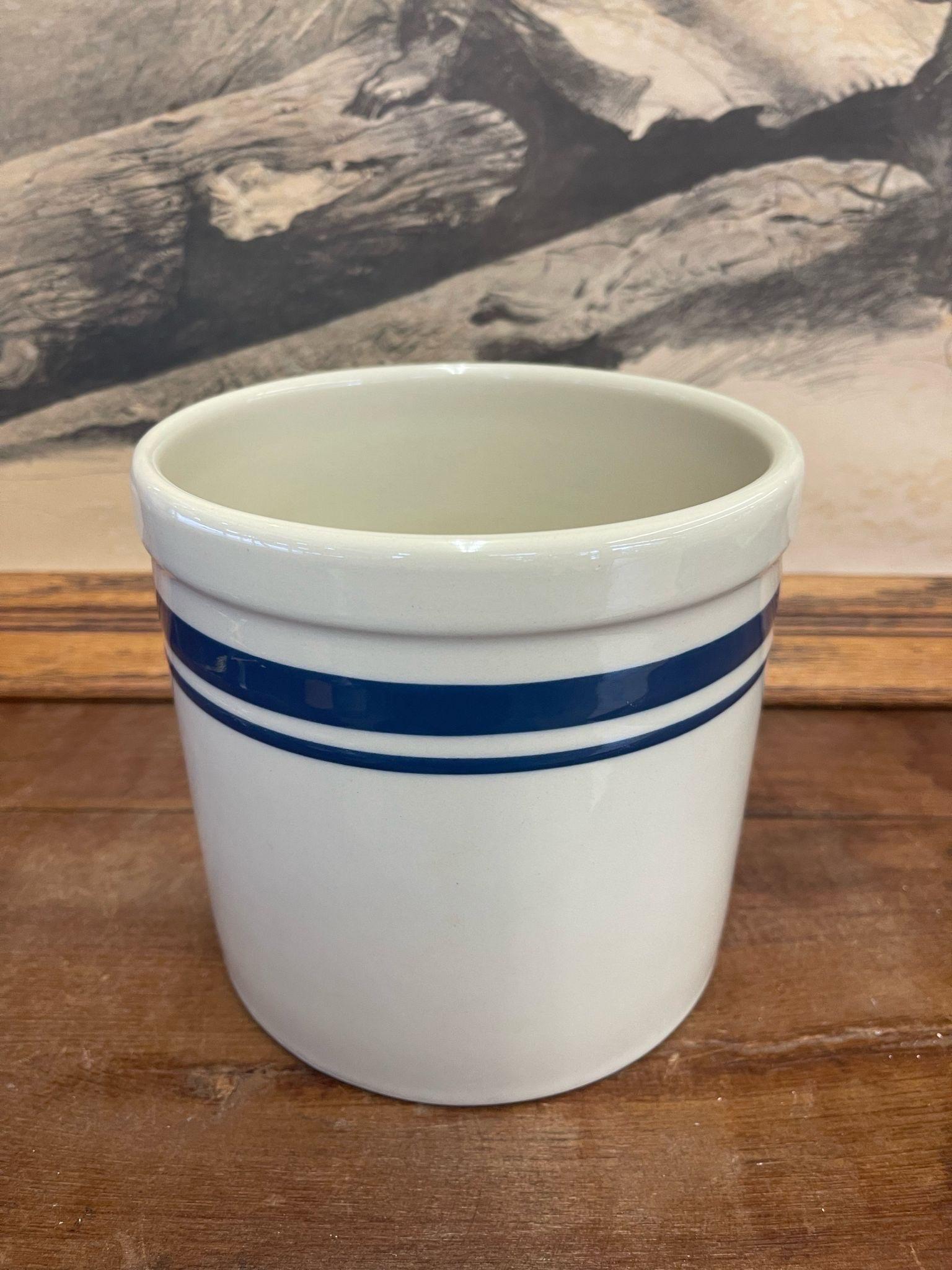 Late 20th Century Vintage White and Blue Colored Ceramic Jar.
