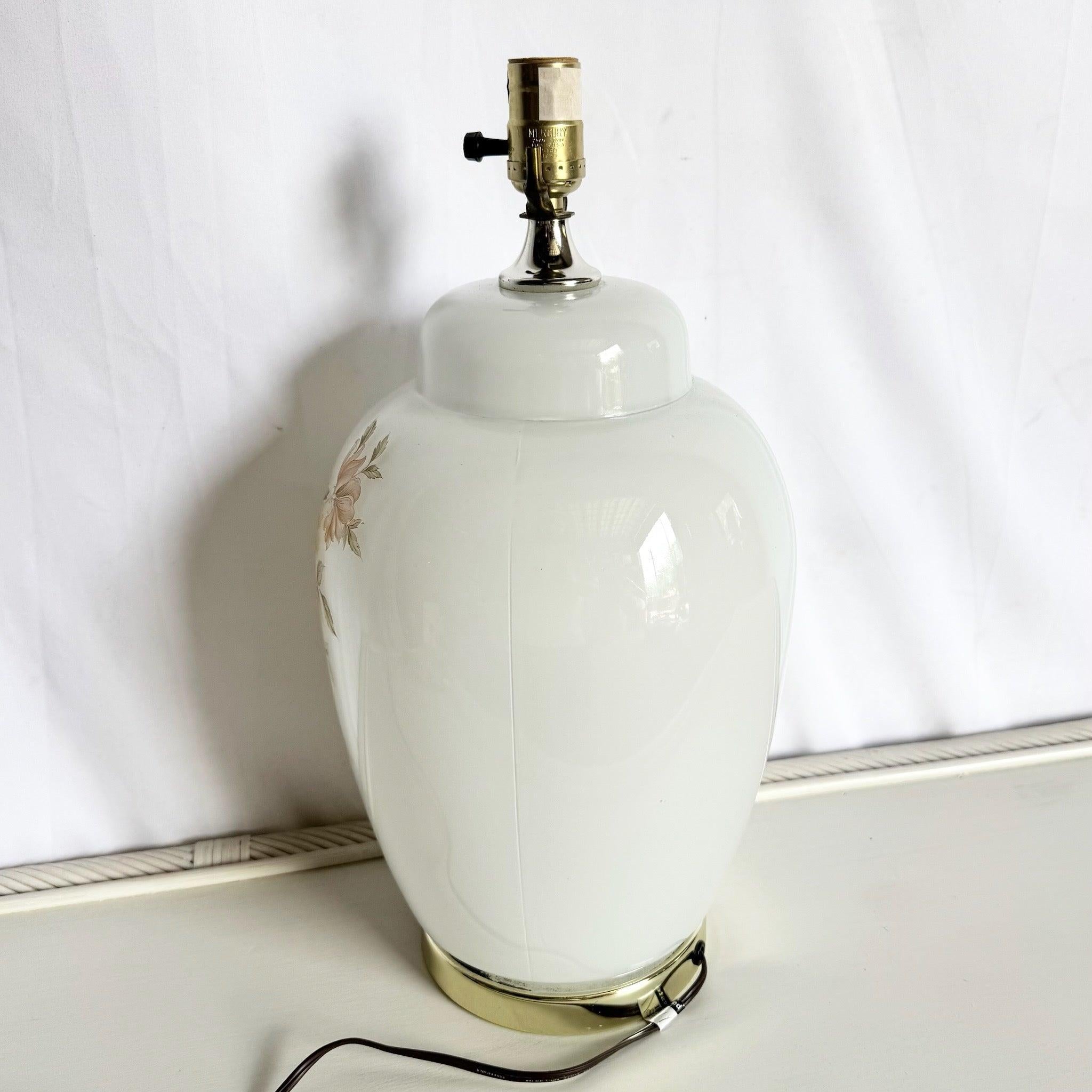 Vintage White and Glass Table Lamp on Gold Base With Hand Painted Flowers In Good Condition For Sale In Delray Beach, FL