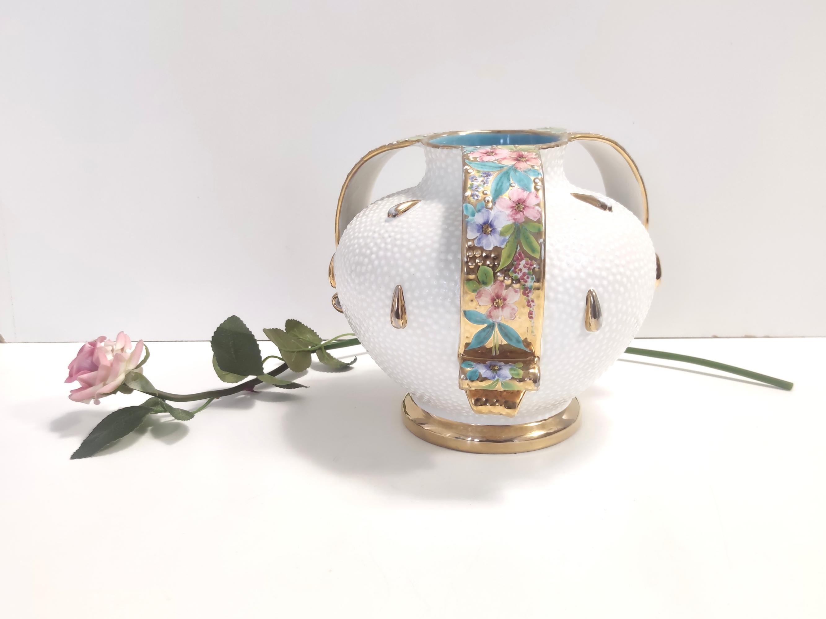 Italian Vintage White and Gold Deruta Earthenware Vase with Multicolored Flowers, Italy For Sale
