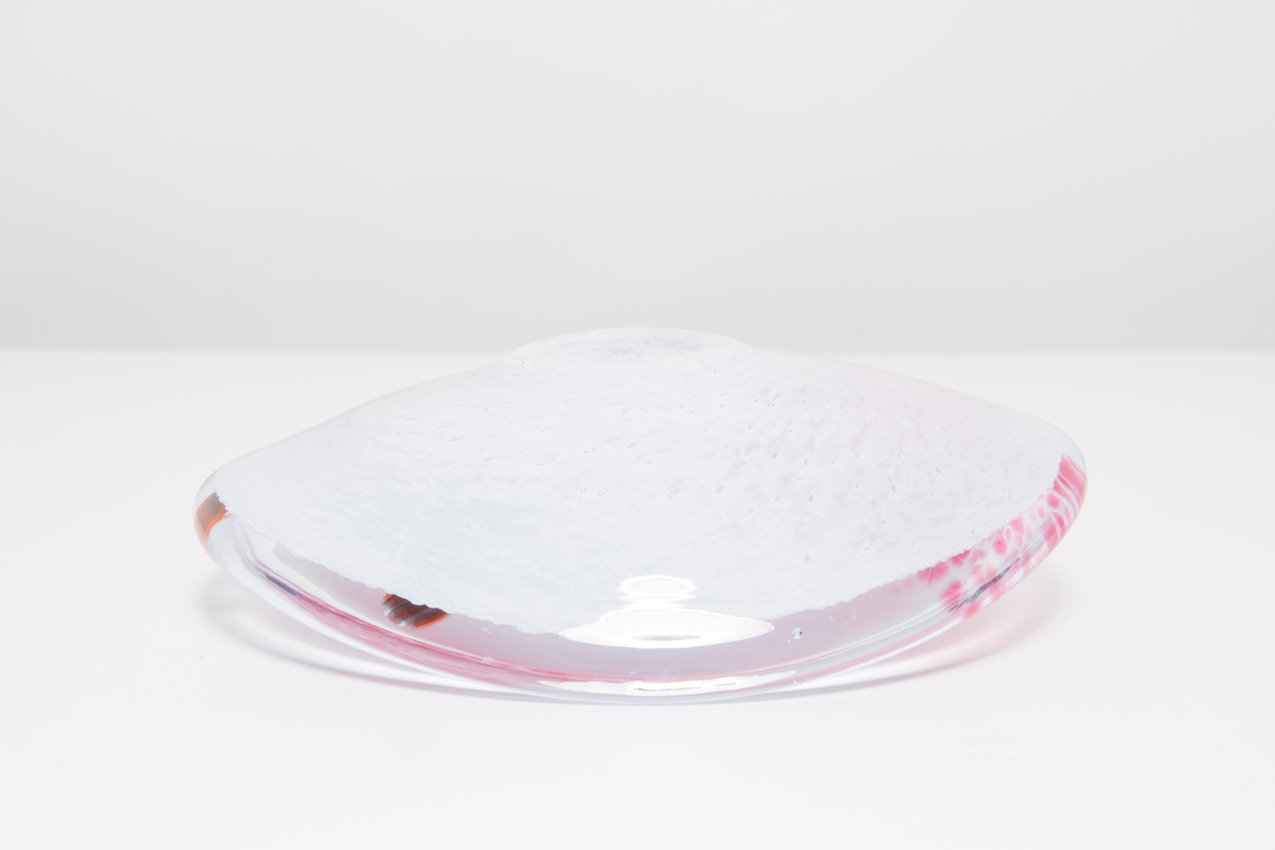 Vintage White and Pink Decorative Murano Glass Plate, Italy, 1960s 3