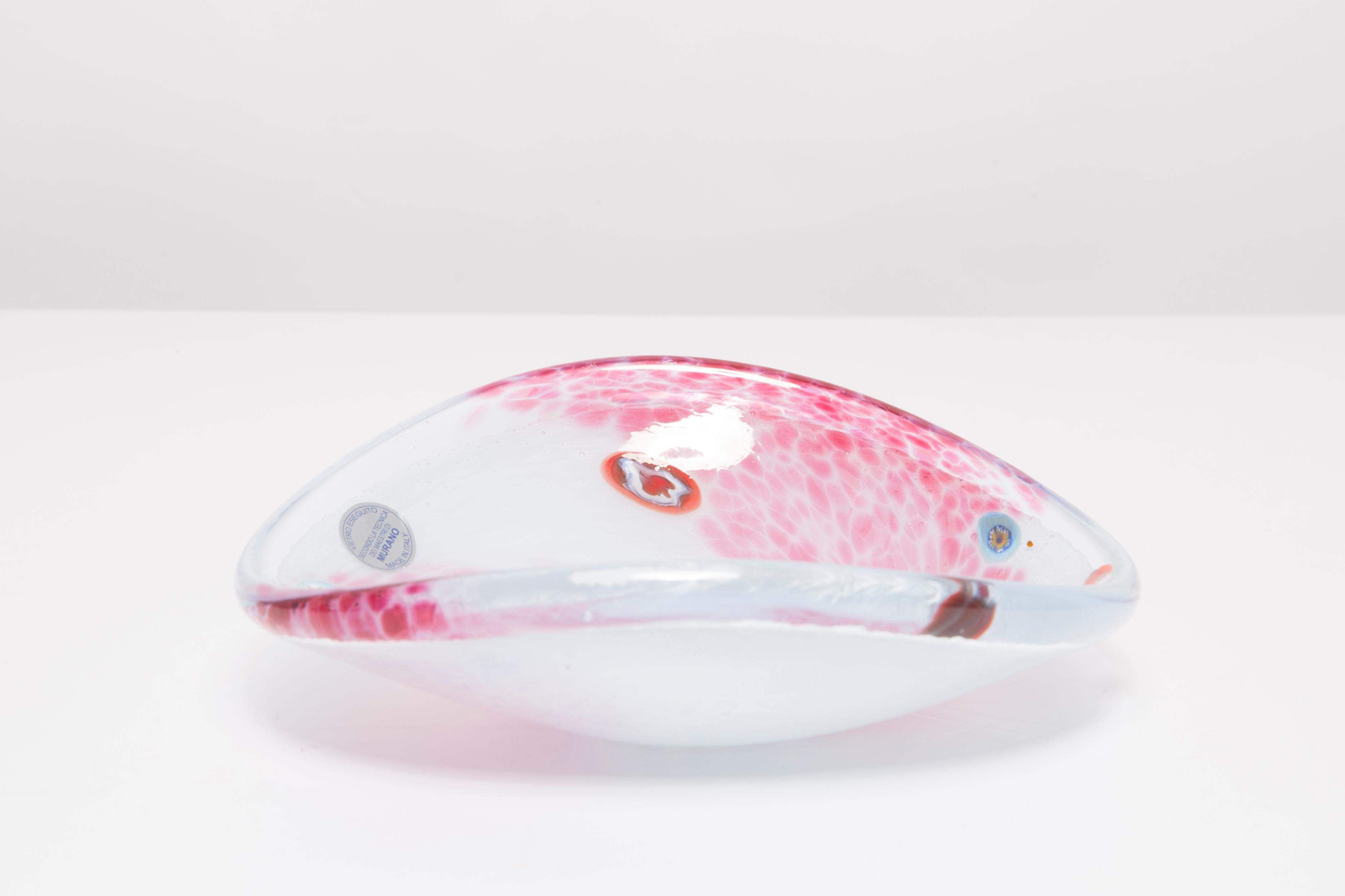 Mid-Century Modern Vintage White and Pink Decorative Murano Glass Plate, Italy, 1960s
