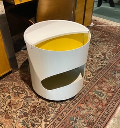 Vintage White and white Robo side table by Joe Colombo for Elco 1970s