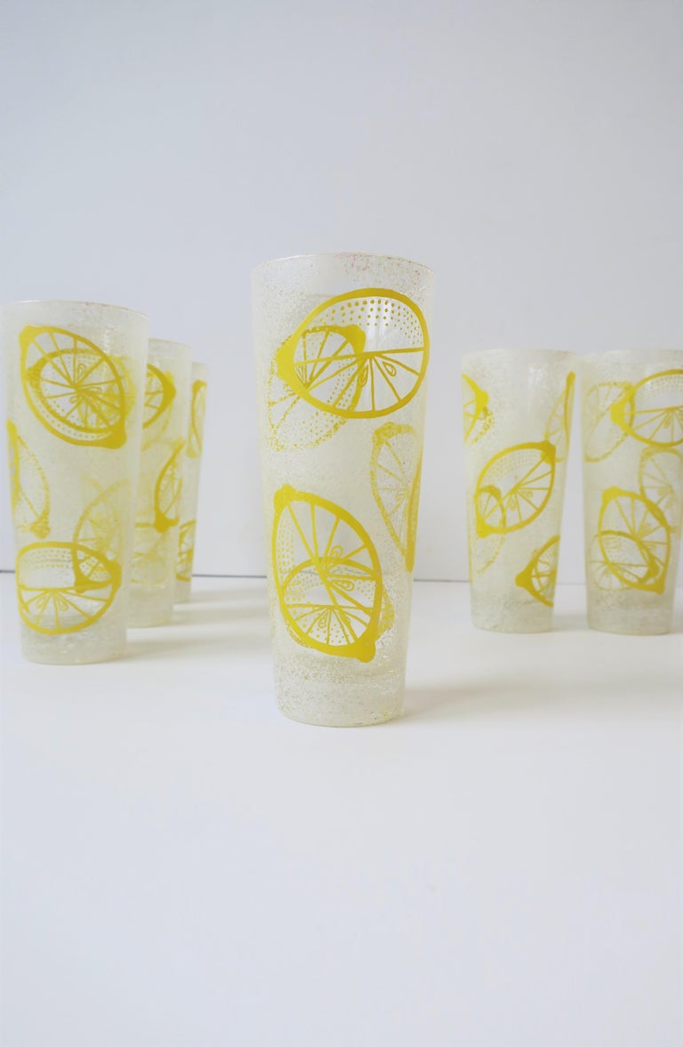 Vintage White and Yellow Lemon Highball Glasses For Sale at 1stdibs