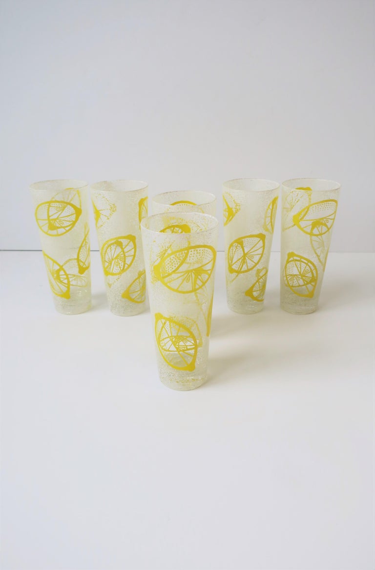 Vintage White and Yellow Lemon Highball Glasses For Sale at 1stdibs