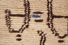 Vintage White Azilal Berber Rug with Abstract Geometric Pattern