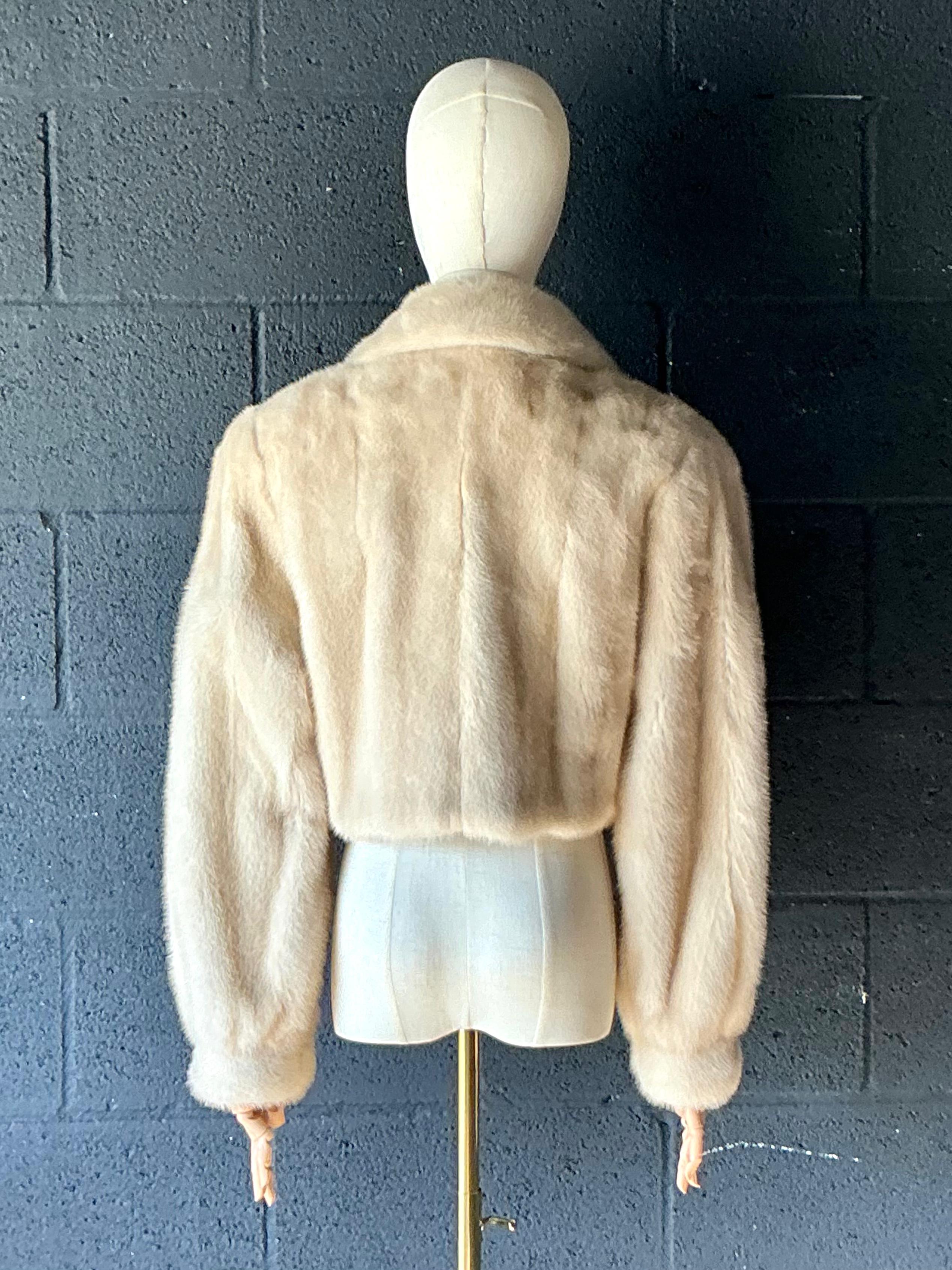 Weiße Beckman's Nerzjacke in Weiß 1