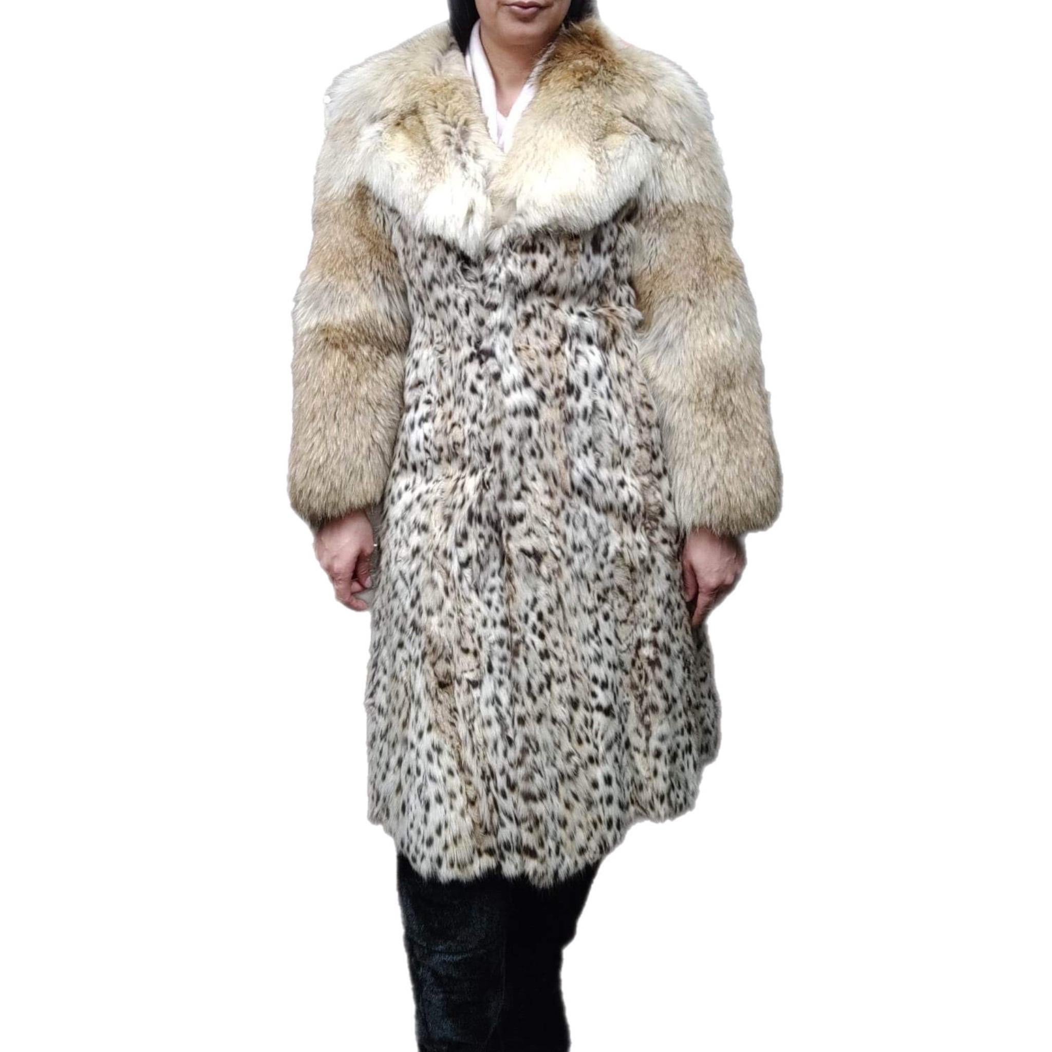DESCRIPTION: Vintage White belly Lynx fur coat fitted skirt collar coyote fur sleeves 


Tailored boat collar, princess coyote fur sleeves, supple skins, beautiful fresh fur, european german clasps for closure, too slit pockets, nice big full pelts