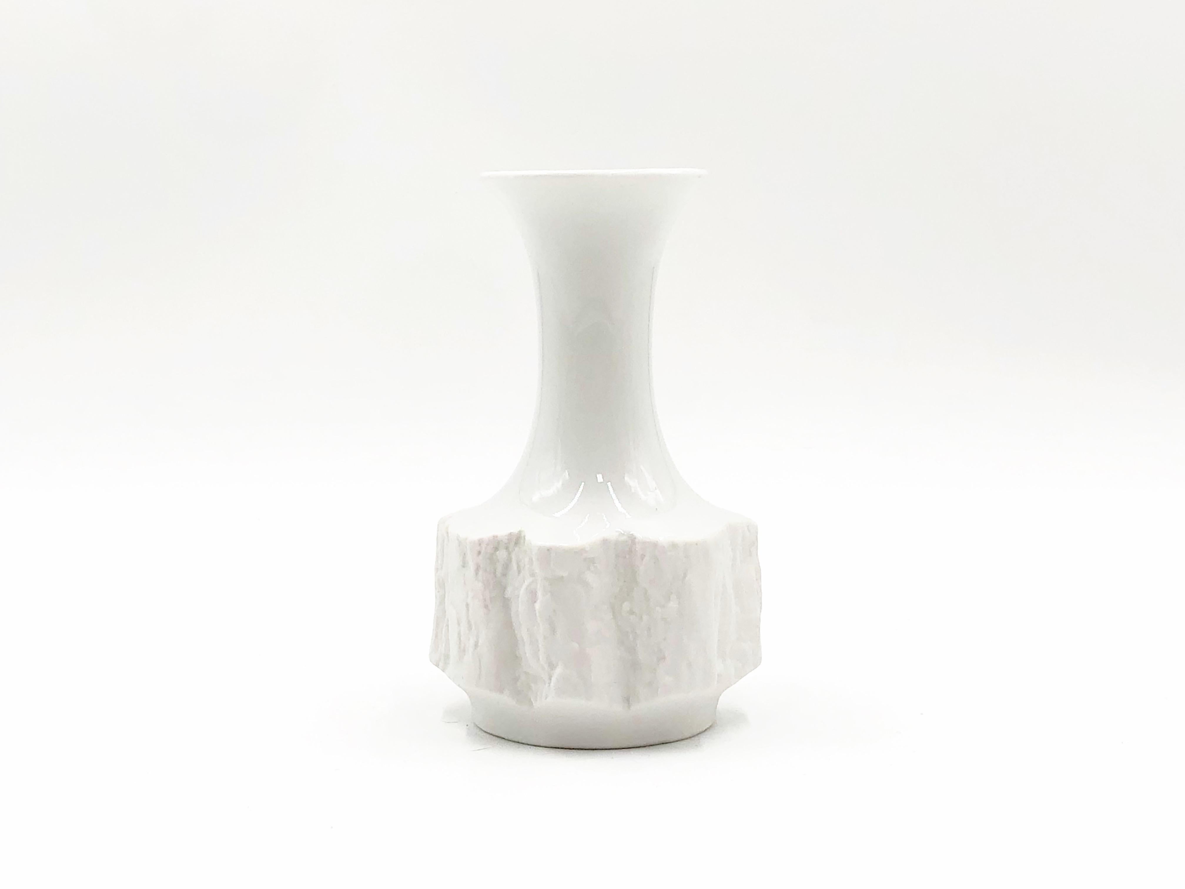 Vintage White Bisque German Fine Bone Porcelain Vase by Bareuther, circa 1970s In Good Condition For Sale In McKinney, TX