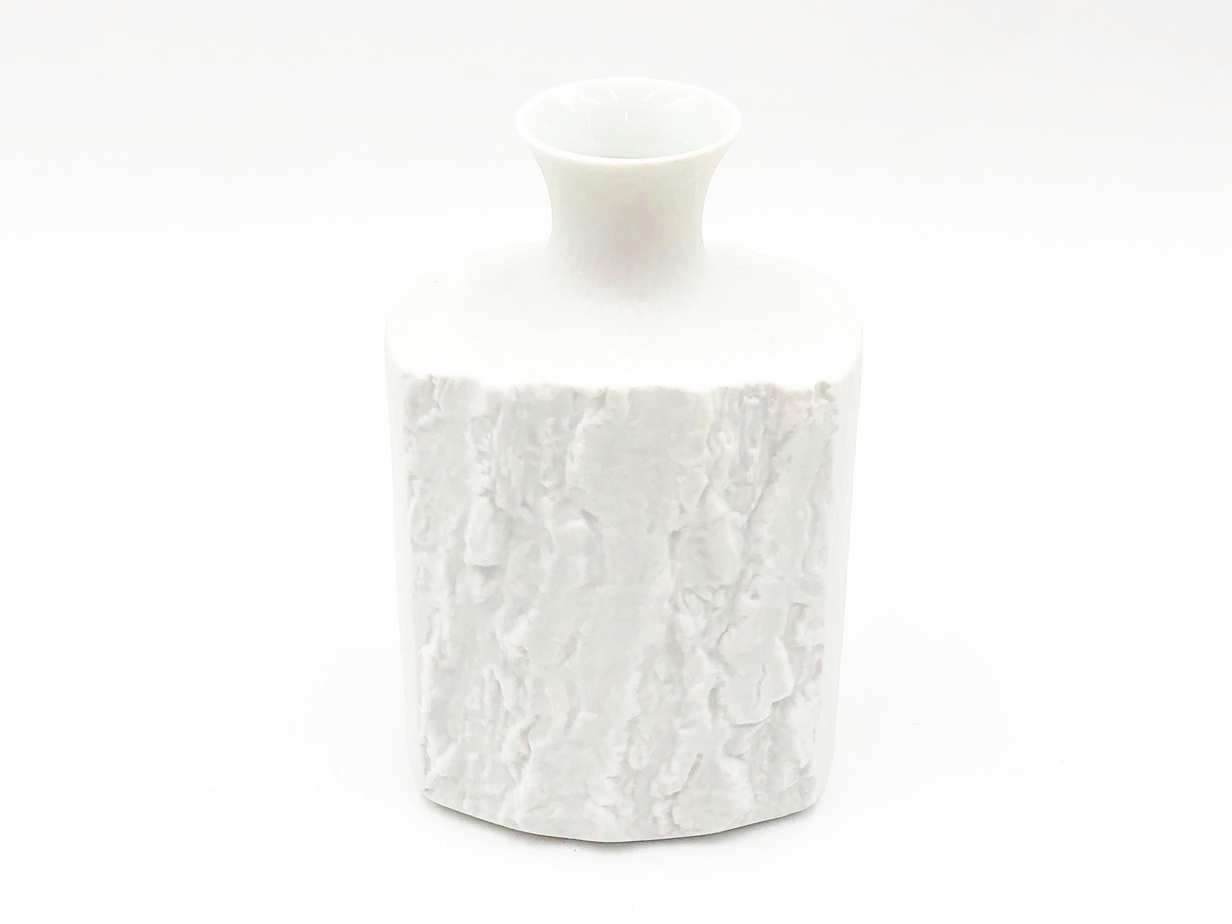 Vintage White Bisque German Fine Bone Porcelain Vase by Bareuther, circa 1970s In Good Condition In McKinney, TX