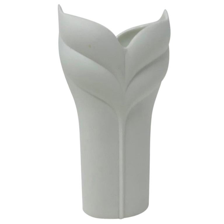 Vintage White Bisque Op Art Vase by Uta Feyl for Rosenthal