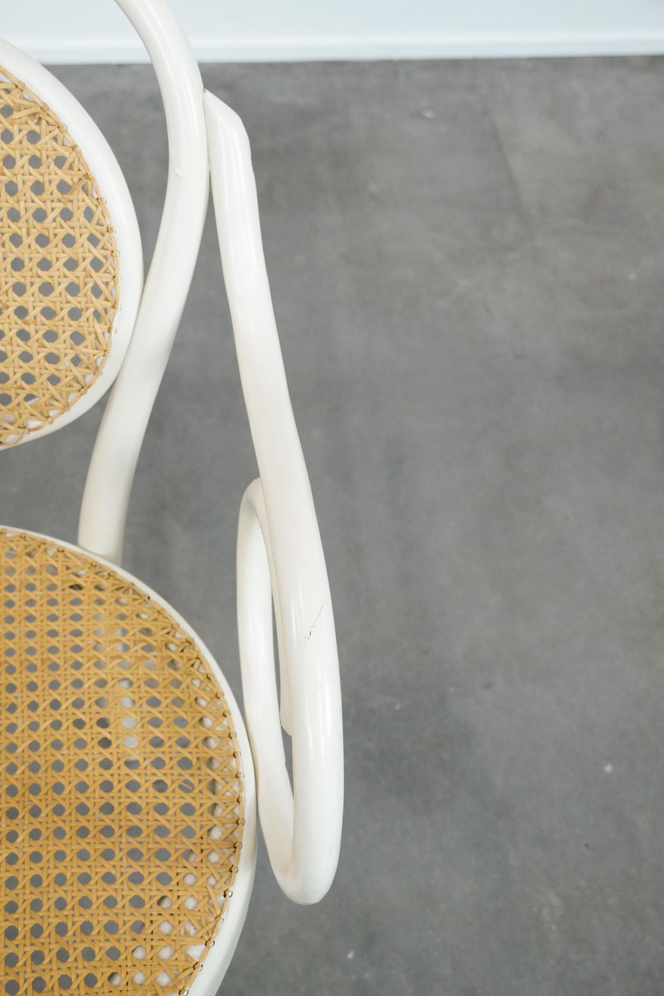 Vintage white bistro chair with armrests in Thonet style im Angebot 1