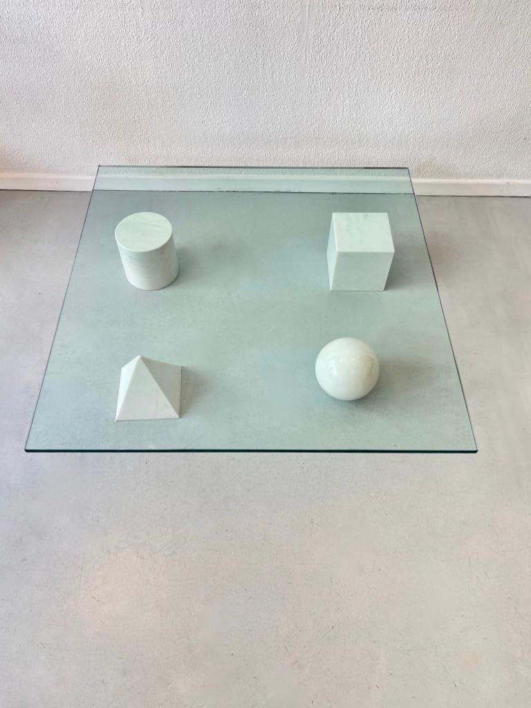 Vintage White Carrara Marble Metafora Coffee Table by Lella & Massimo Vignelli  In Good Condition For Sale In Geneva, CH