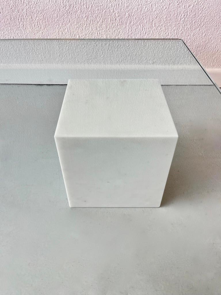 Vintage White Carrara Marble Metafora Coffee Table by Lella & Massimo Vignelli 1