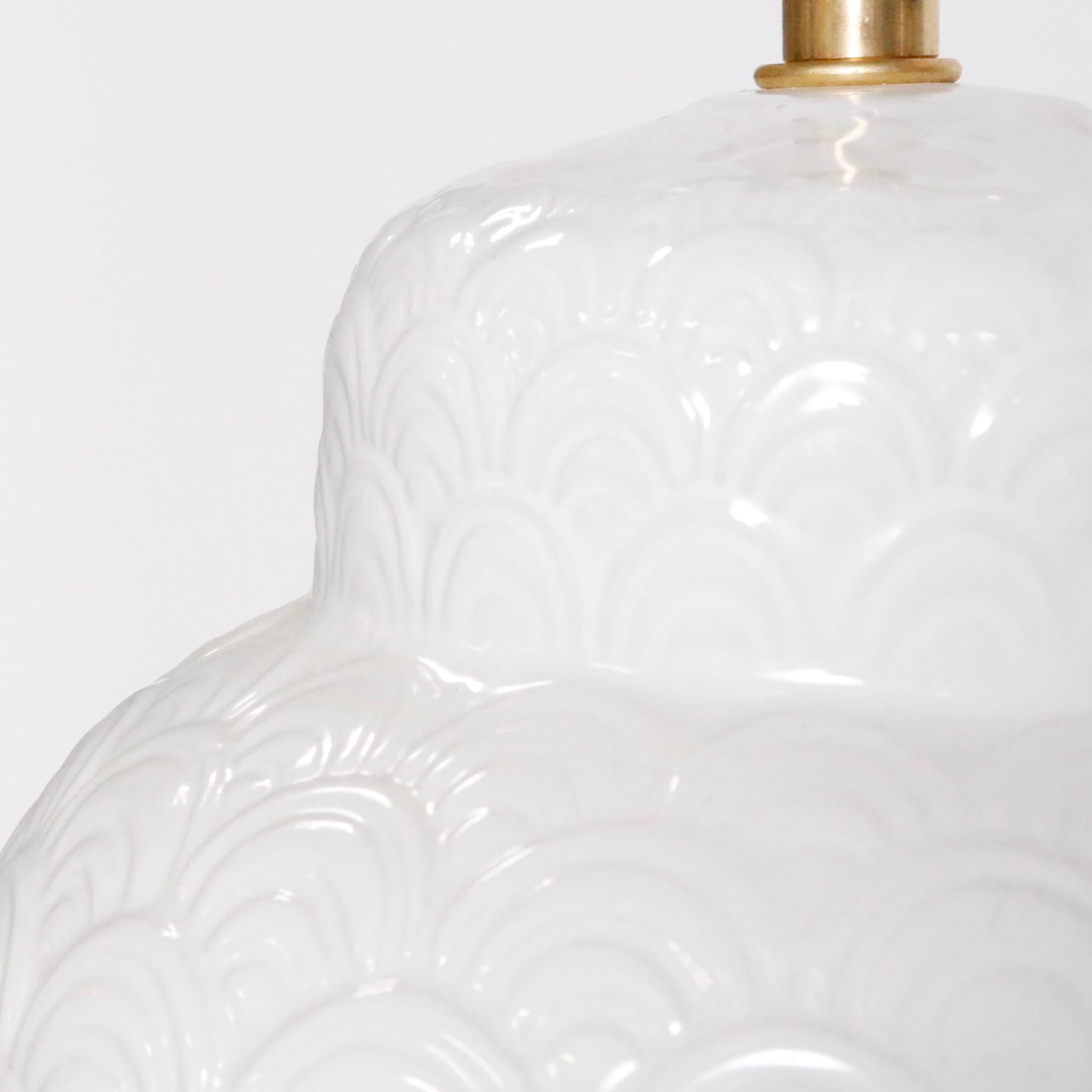 white ginger jar lamp