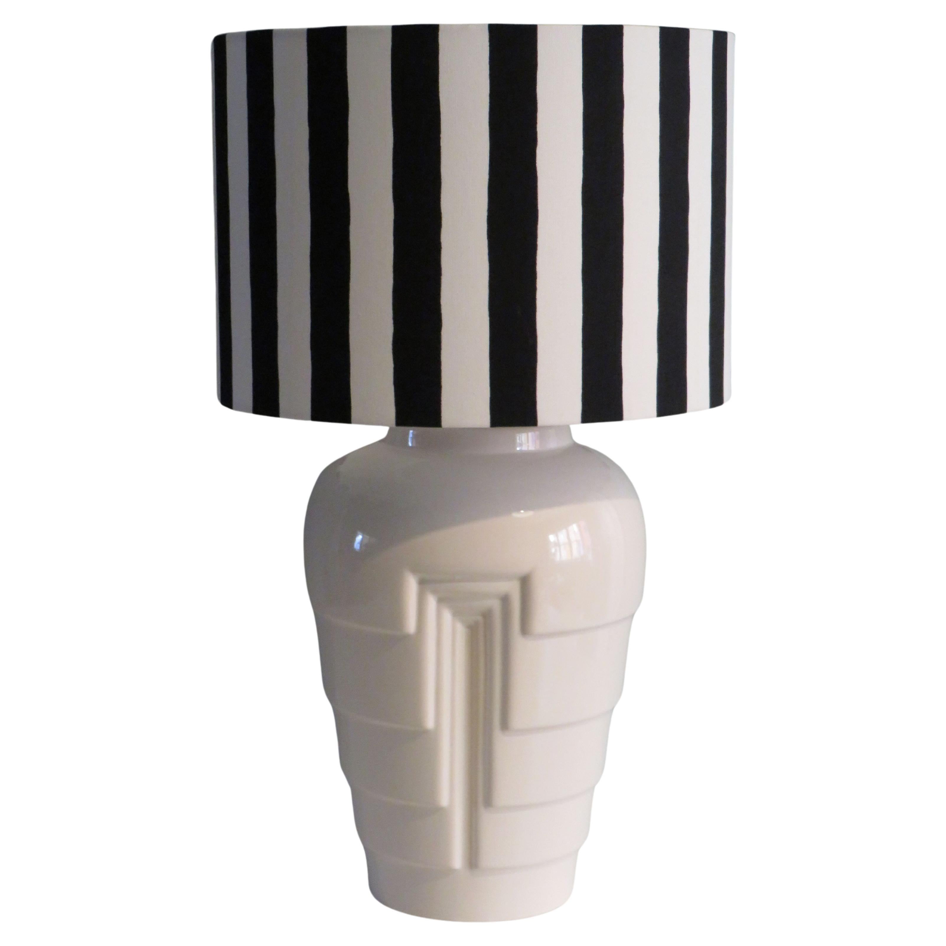 Vintage white ceramic table lamp, Memphis style with black and white lampshade For Sale