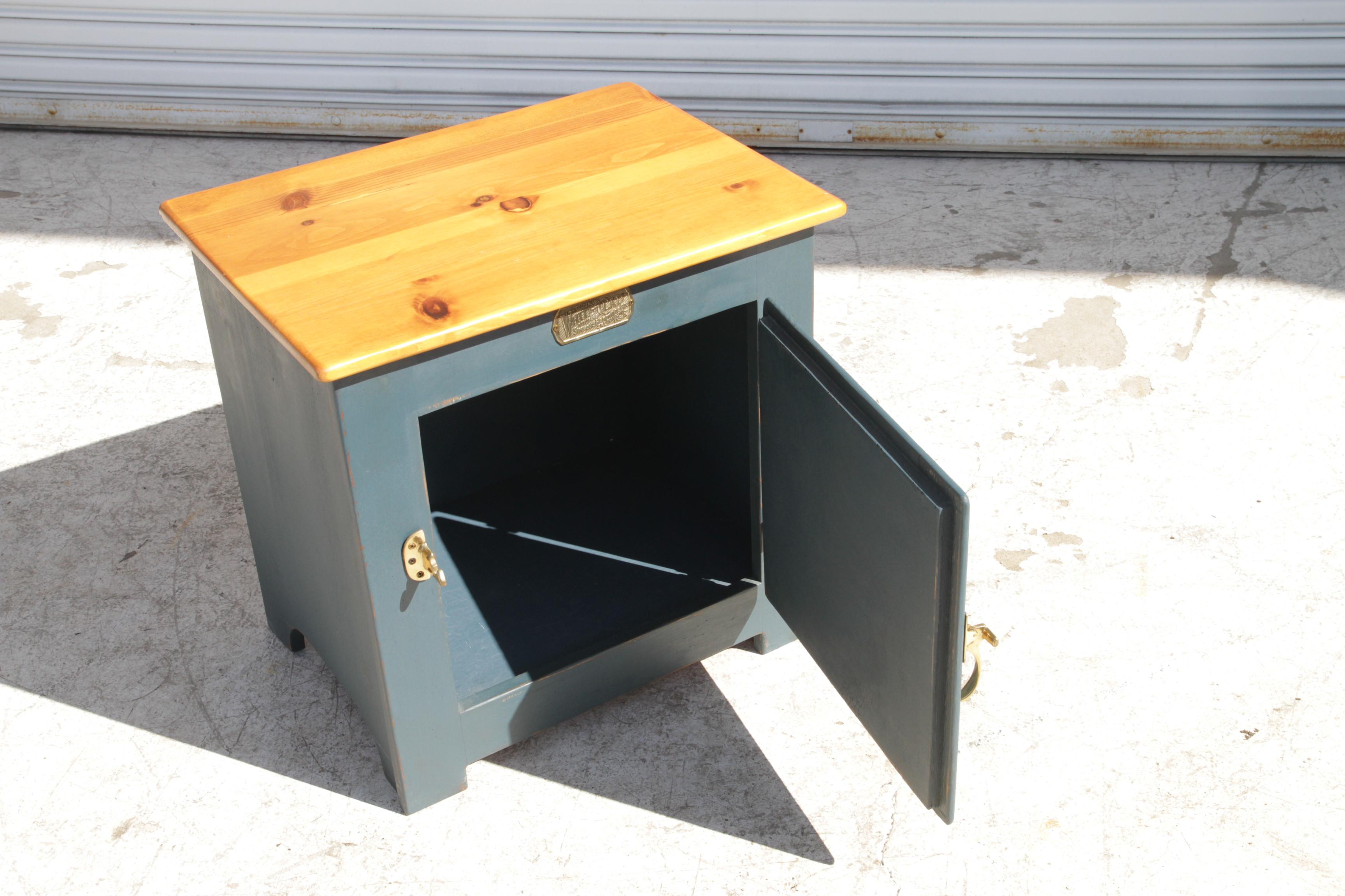 20th Century Vintage White Clad Oak Wood Ice Box Nightstand Cabinet Chest End Table For Sale
