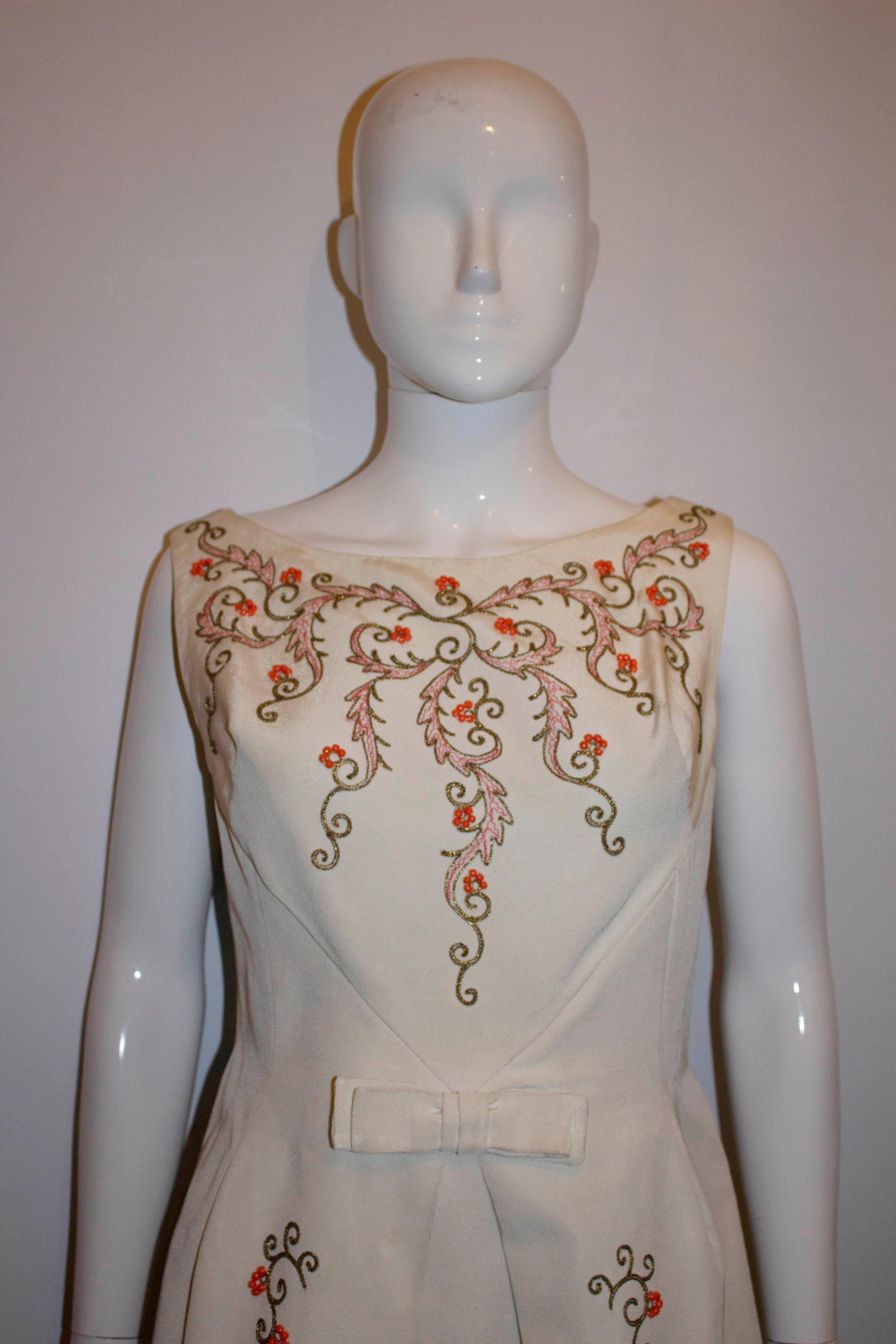 Vintage White Cocktail Dress with Bead Detail For Sale 3