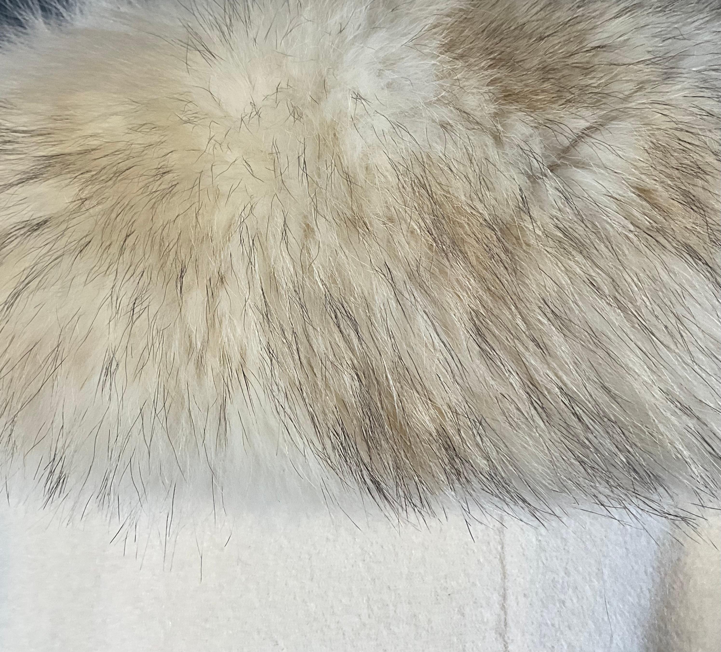 Vintage White Cuddle Coat with Fur Detail For Sale 3