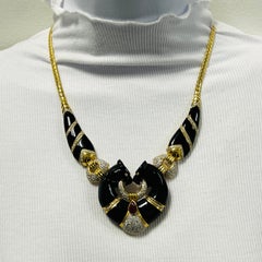 Vintage White Diamond and Onyx Panther Necklace in 18K Yellow Gold