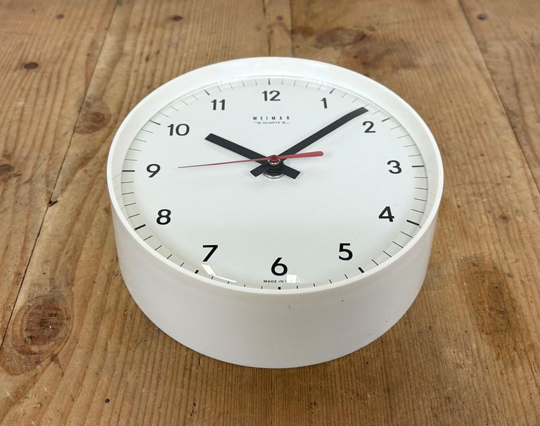 旧東ドイツGDR WEIMAR 壁掛け時計 Vintage White East German Bakelite Wall Clock from Weimar, 1970s