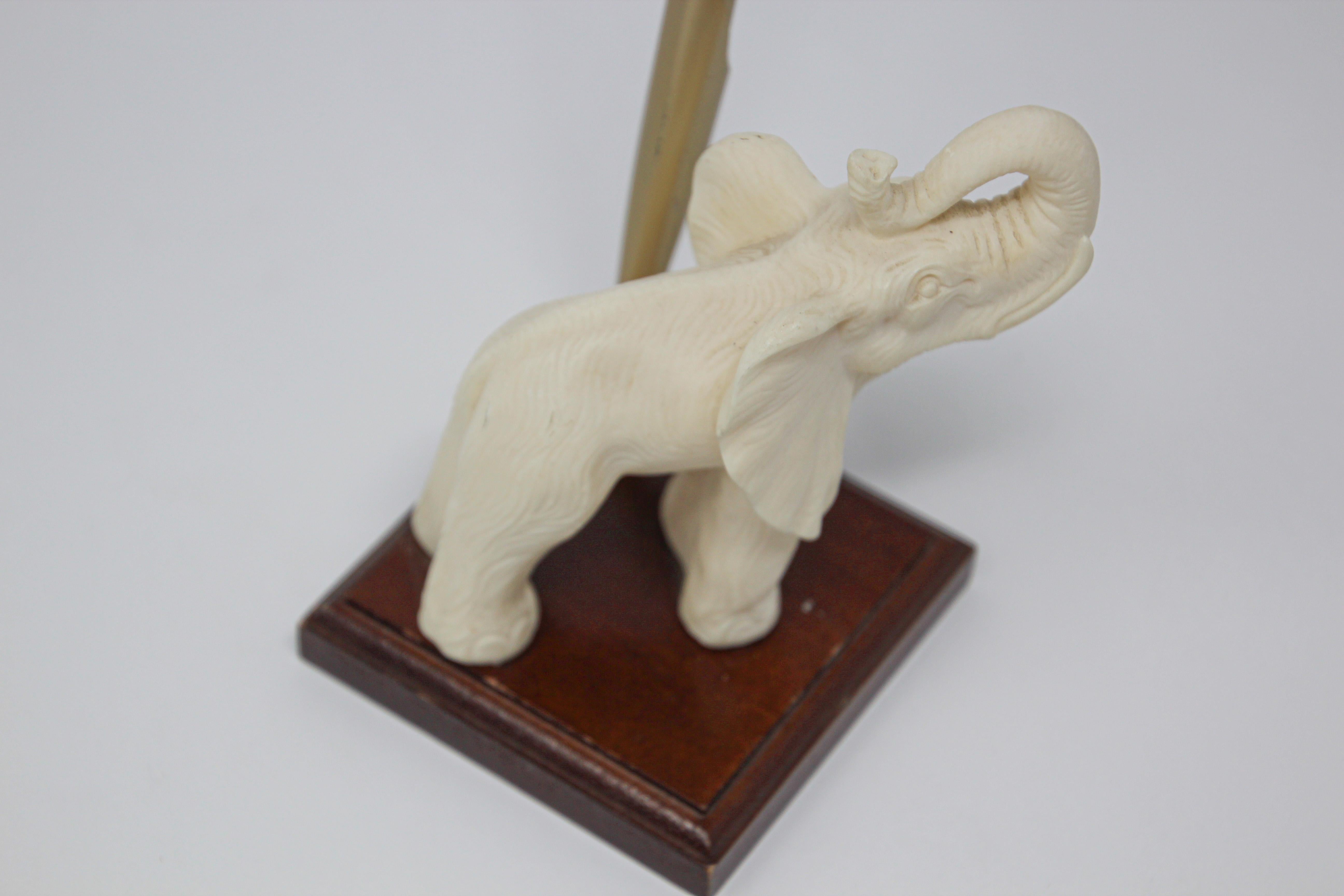 Vintage White Elephant Sculpture Pen Holder, Jaipur, Rajasthan India For Sale 4
