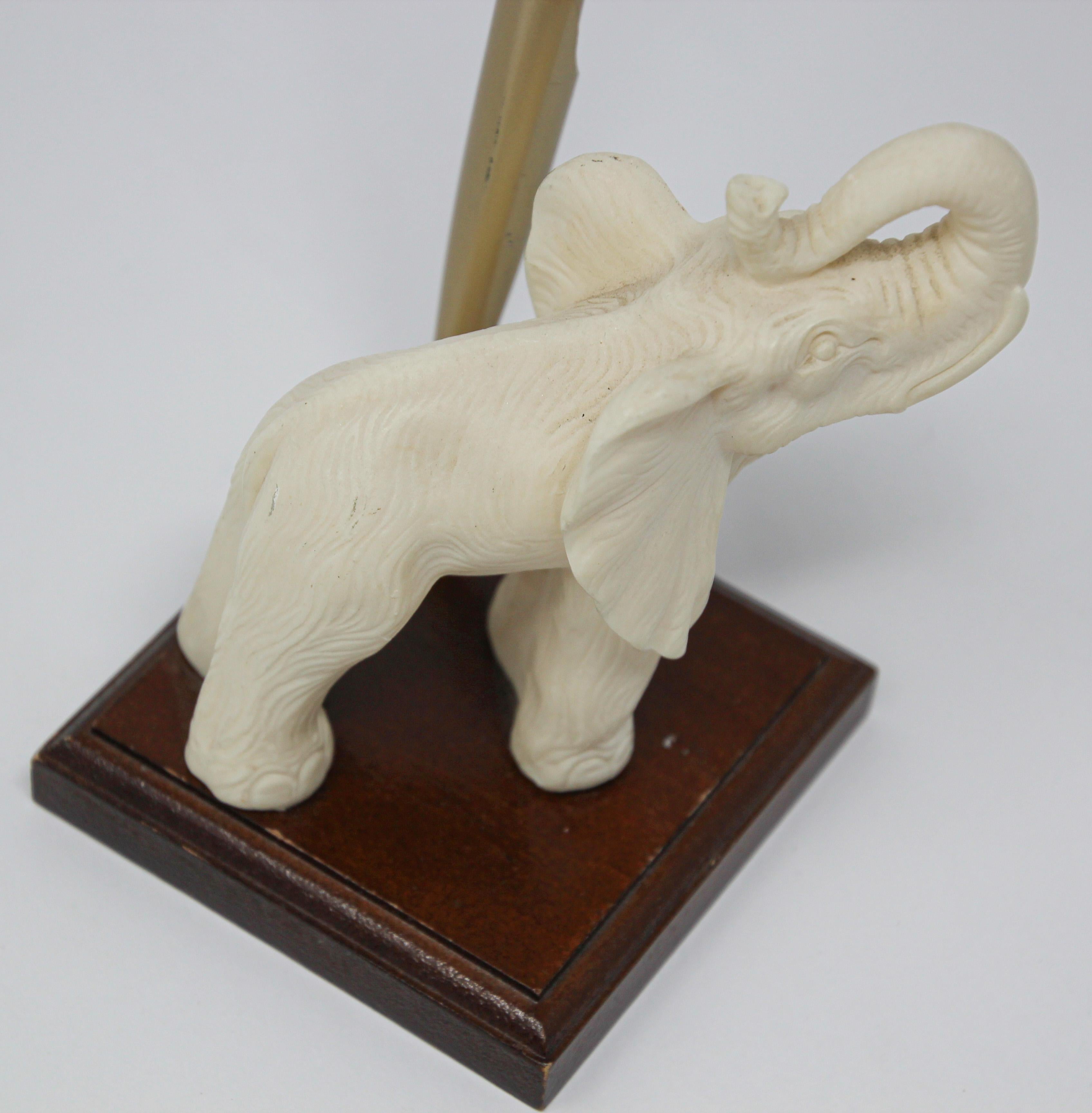 Vintage White Elephant Sculpture Pen Holder, Jaipur, Rajasthan India For Sale 5