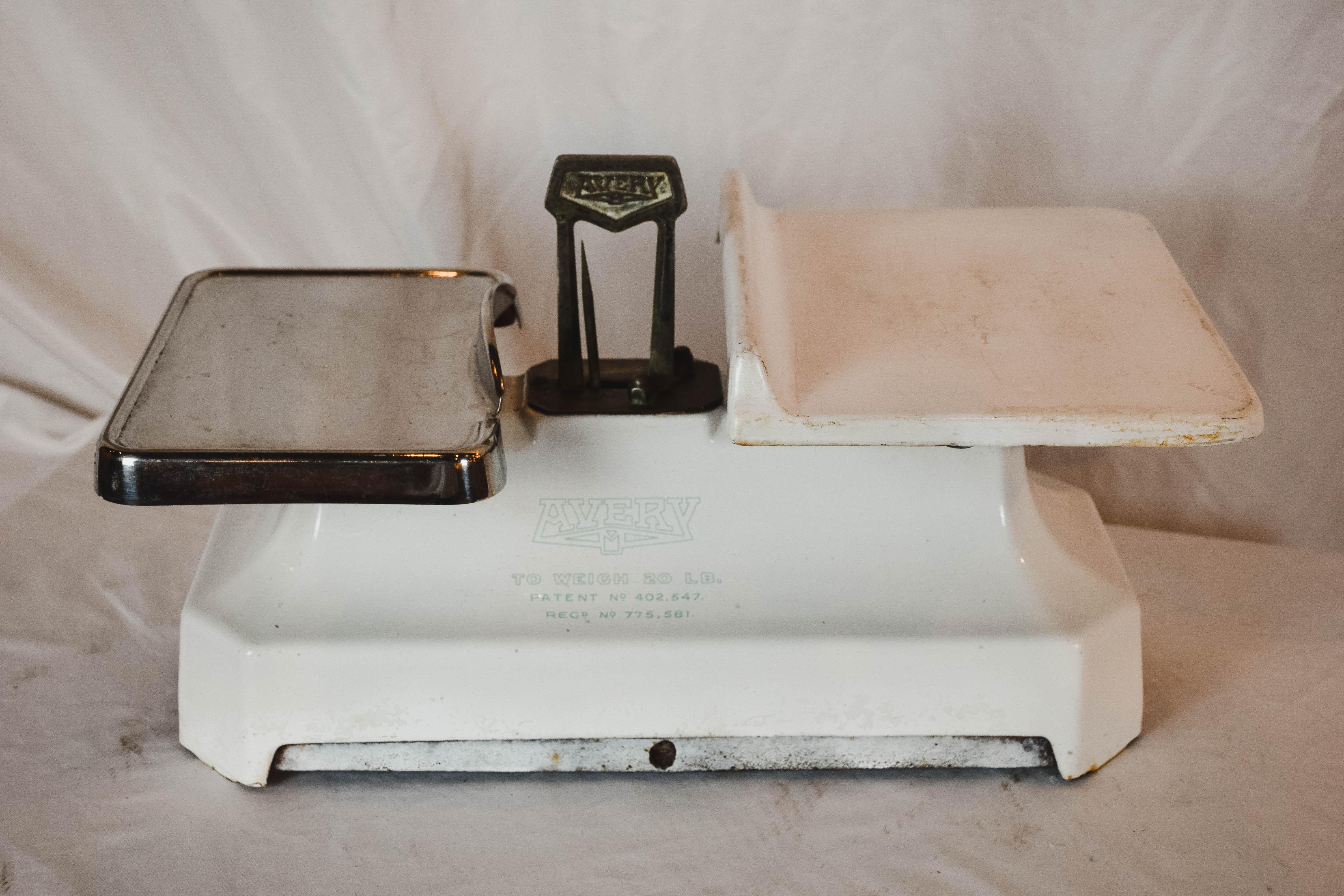 20th Century Vintage White Enamel Avery Balance Scale