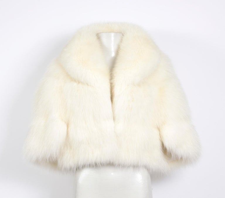 Vintage white fox fur short cape at 1stDibs | short white cape