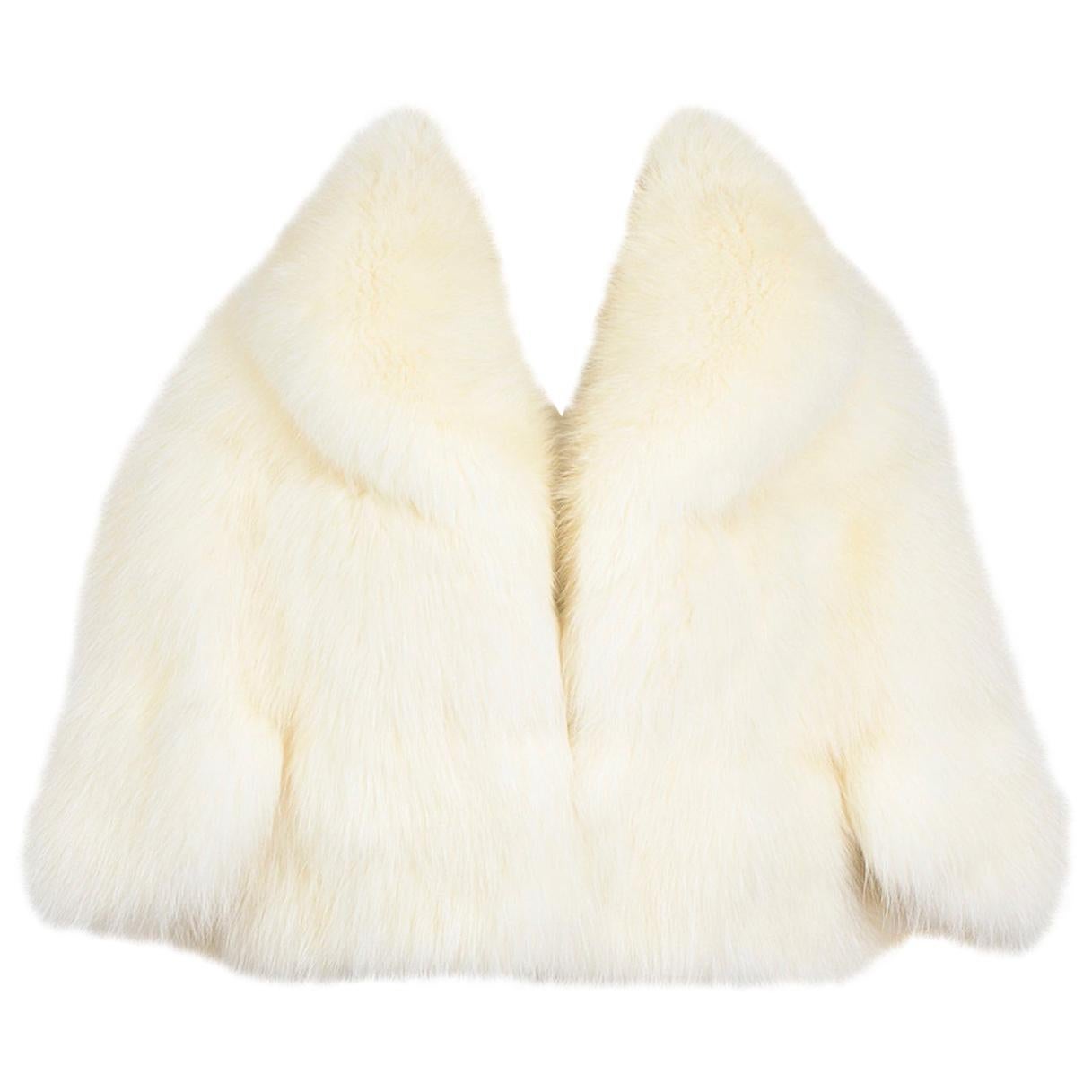 Vintage white fox fur short cape