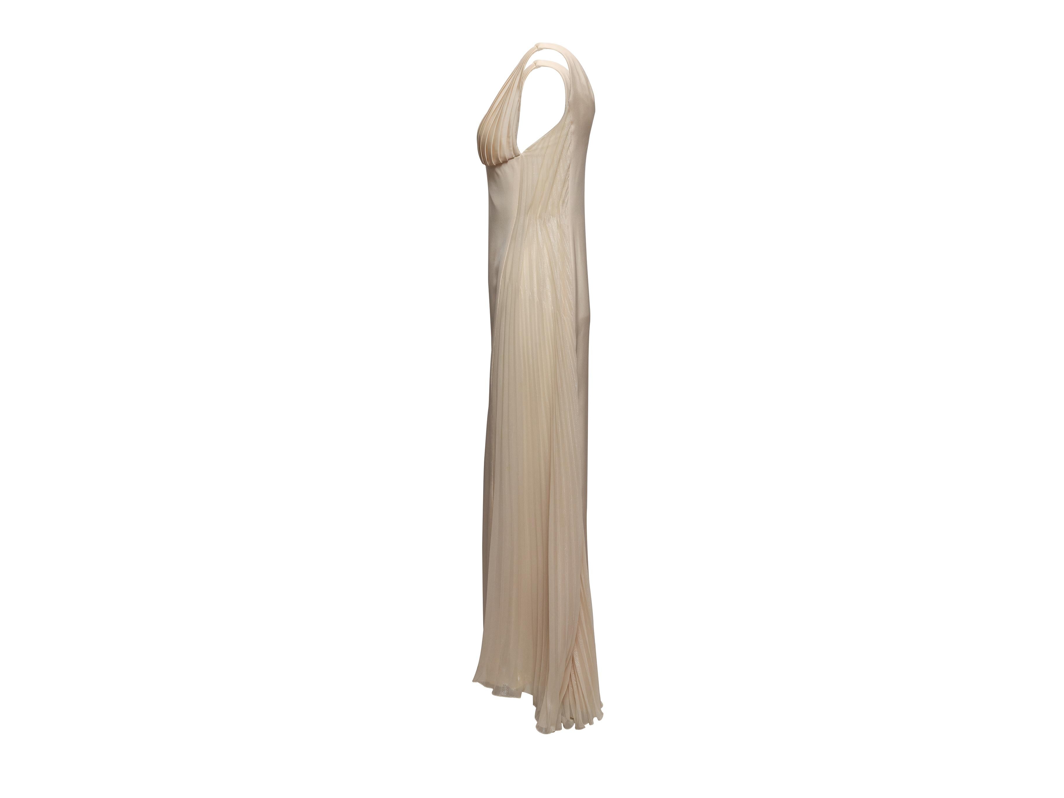 Vintage White Gianni Versace Couture 1990s Silk Gown Size US S In Good Condition For Sale In New York, NY